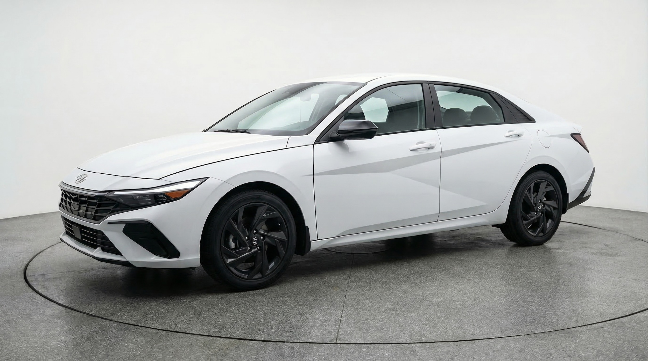 Thumbnail: 2026 Hyundai Elantra - 3