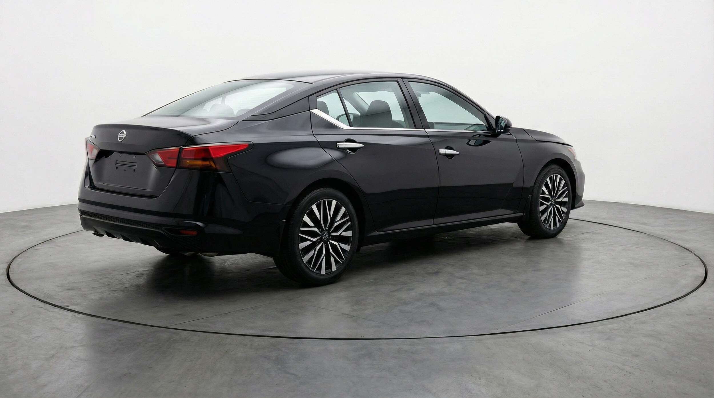 Thumbnail: 2025 Nissan Altima - 7