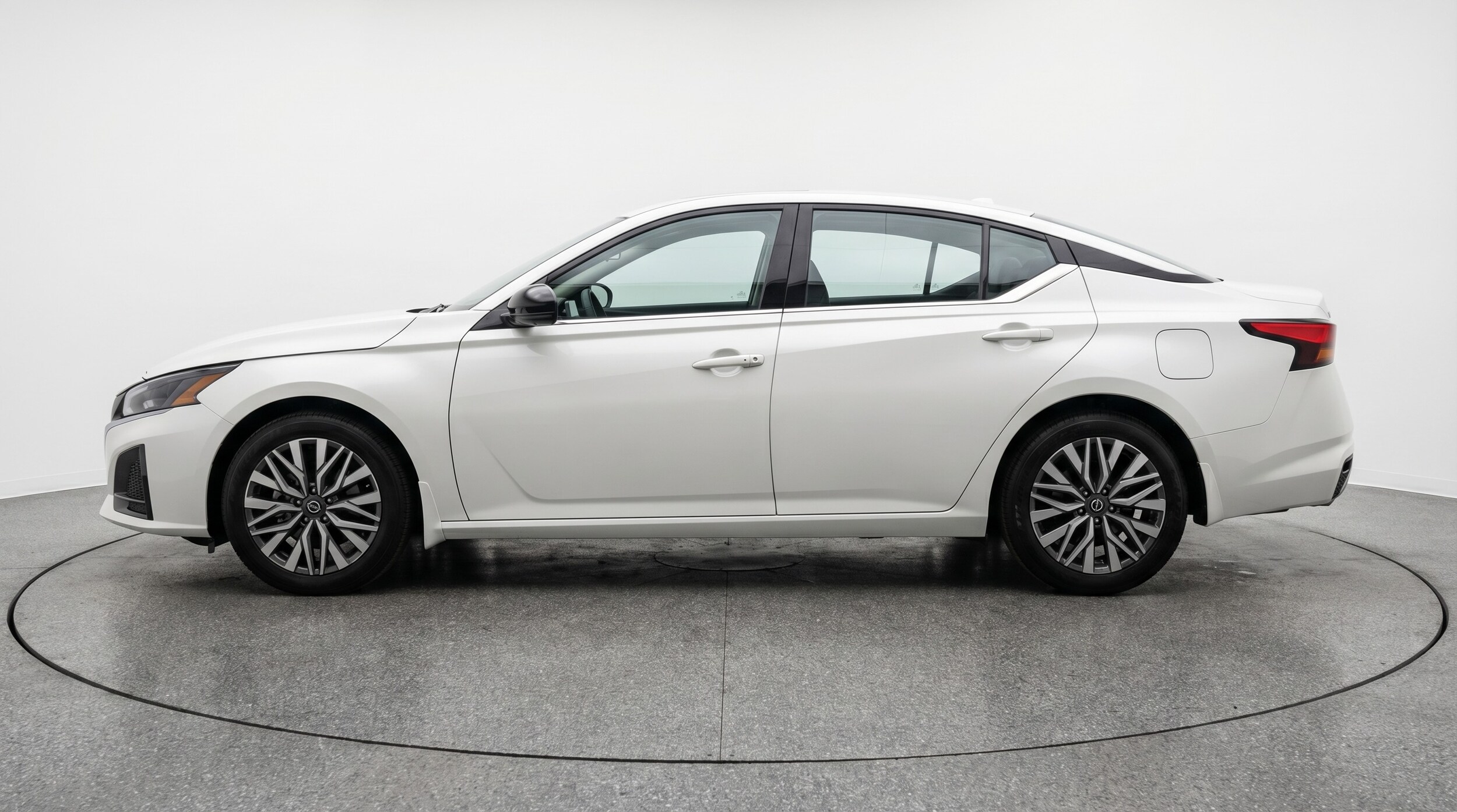 Thumbnail: 2026 Nissan Altima - 4