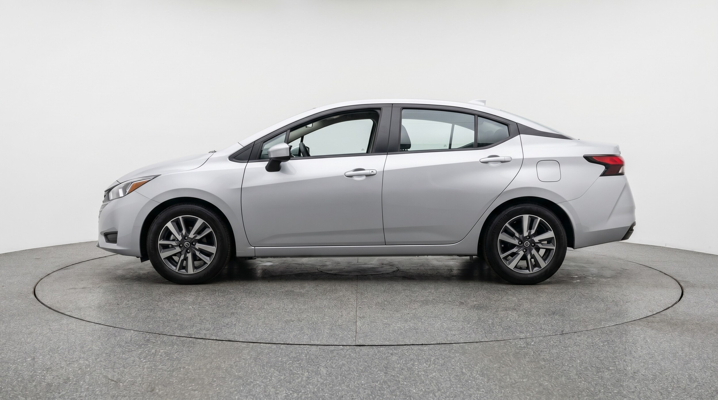 Thumbnail: 2025 Nissan Versa - 4