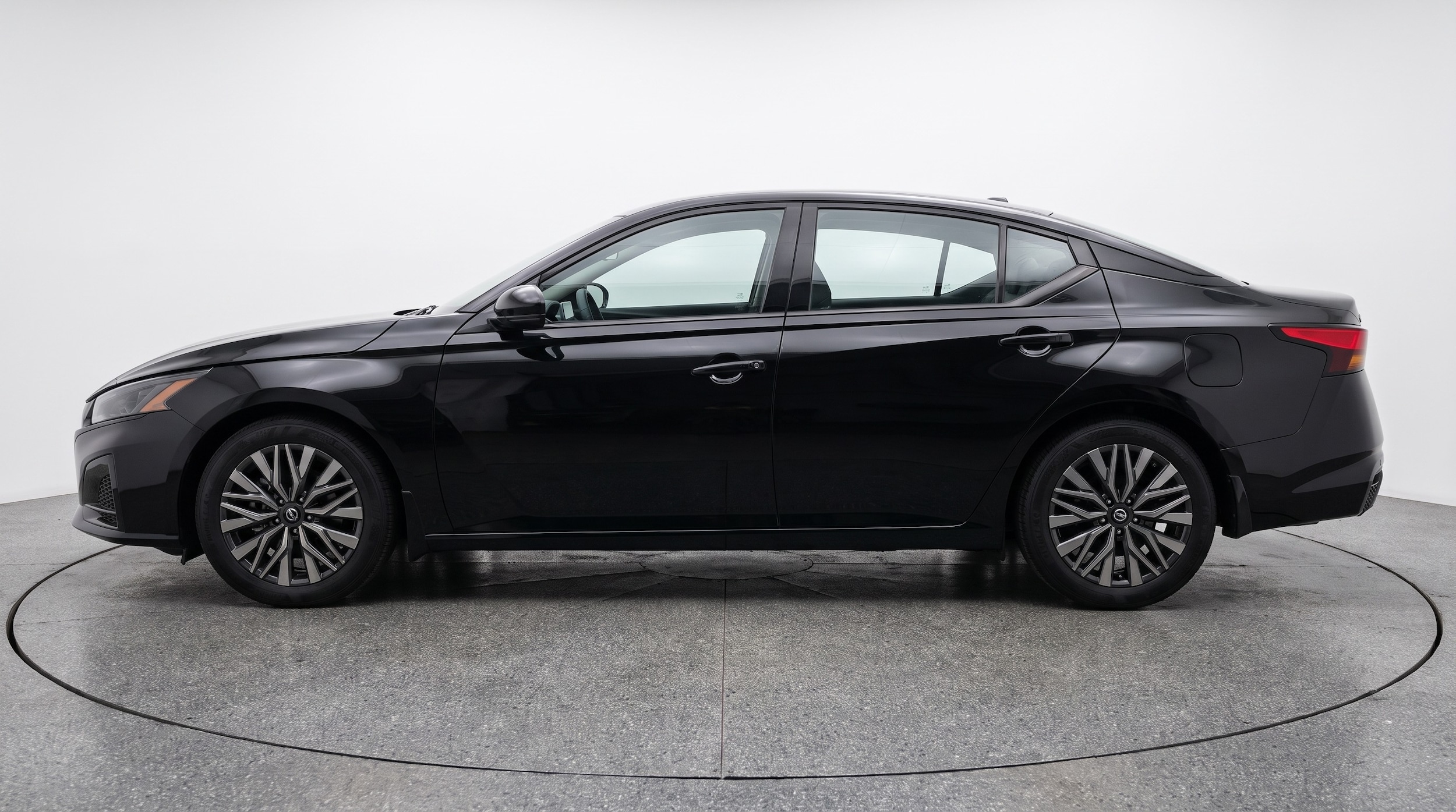 Thumbnail: 2026 Nissan Altima - 4