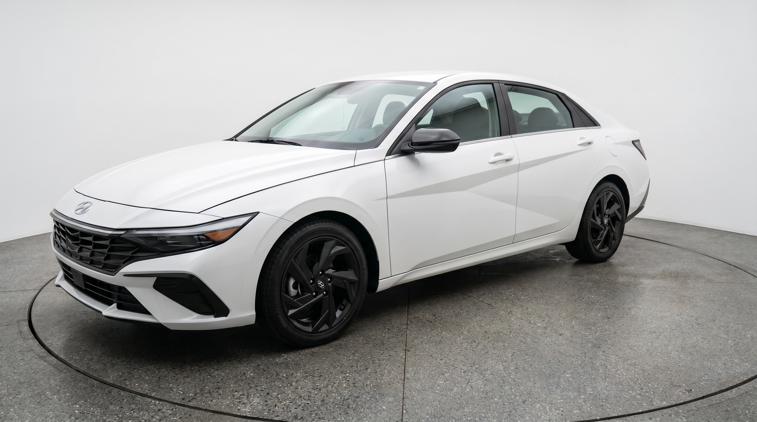 Thumbnail: 2026 Hyundai Elantra - 3