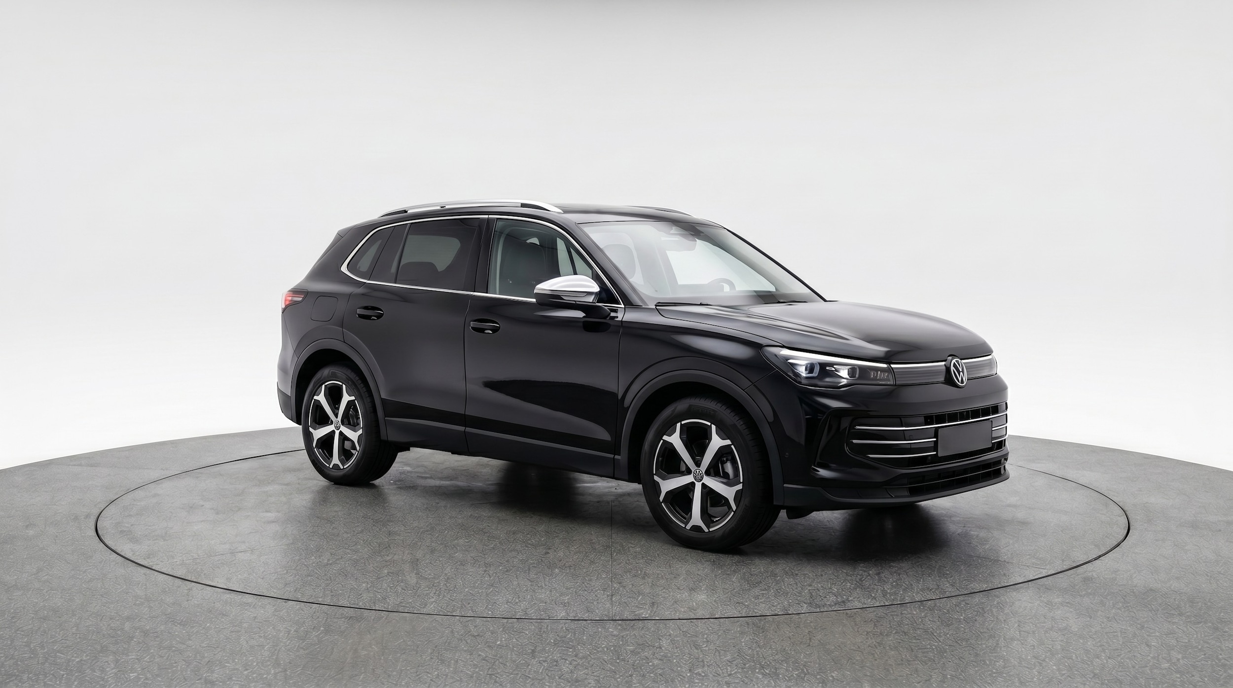 Thumbnail: 2026 Volkswagen Tiguan - 1