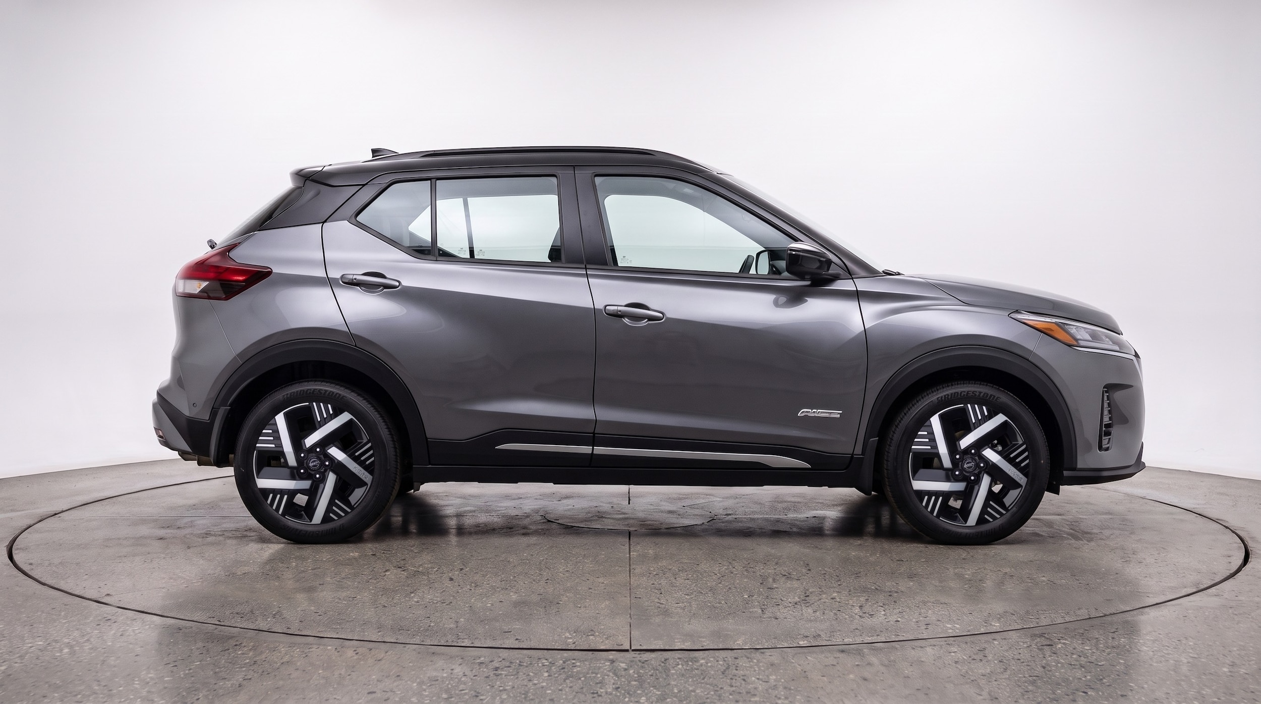 Thumbnail: 2026 Nissan Kicks - 8