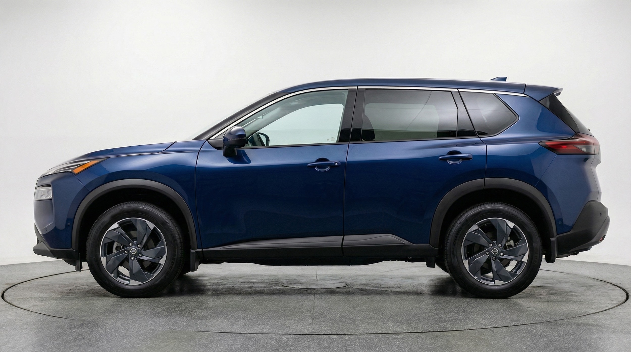 Thumbnail: 2025 Nissan Rogue - 4