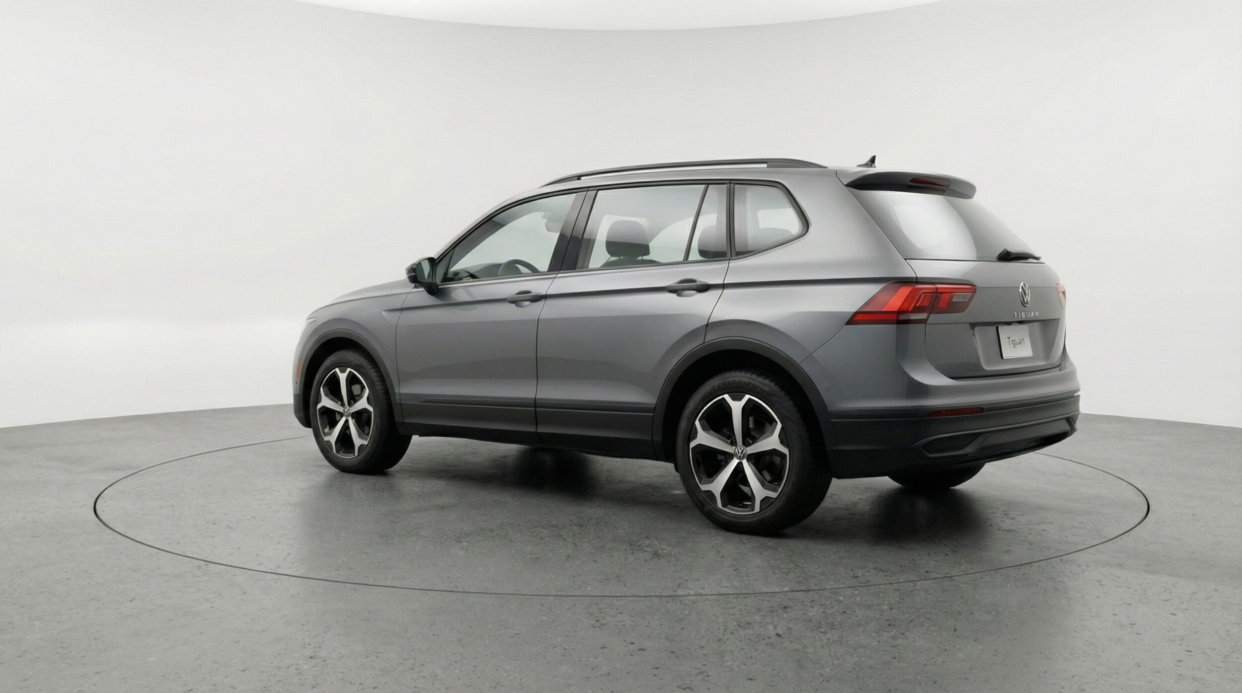 Thumbnail: 2026 Volkswagen Tiguan - 5
