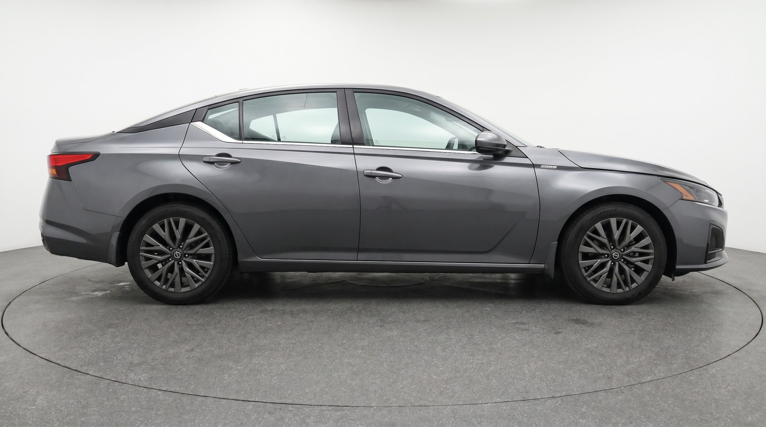 Thumbnail: 2025 Nissan Altima - 8