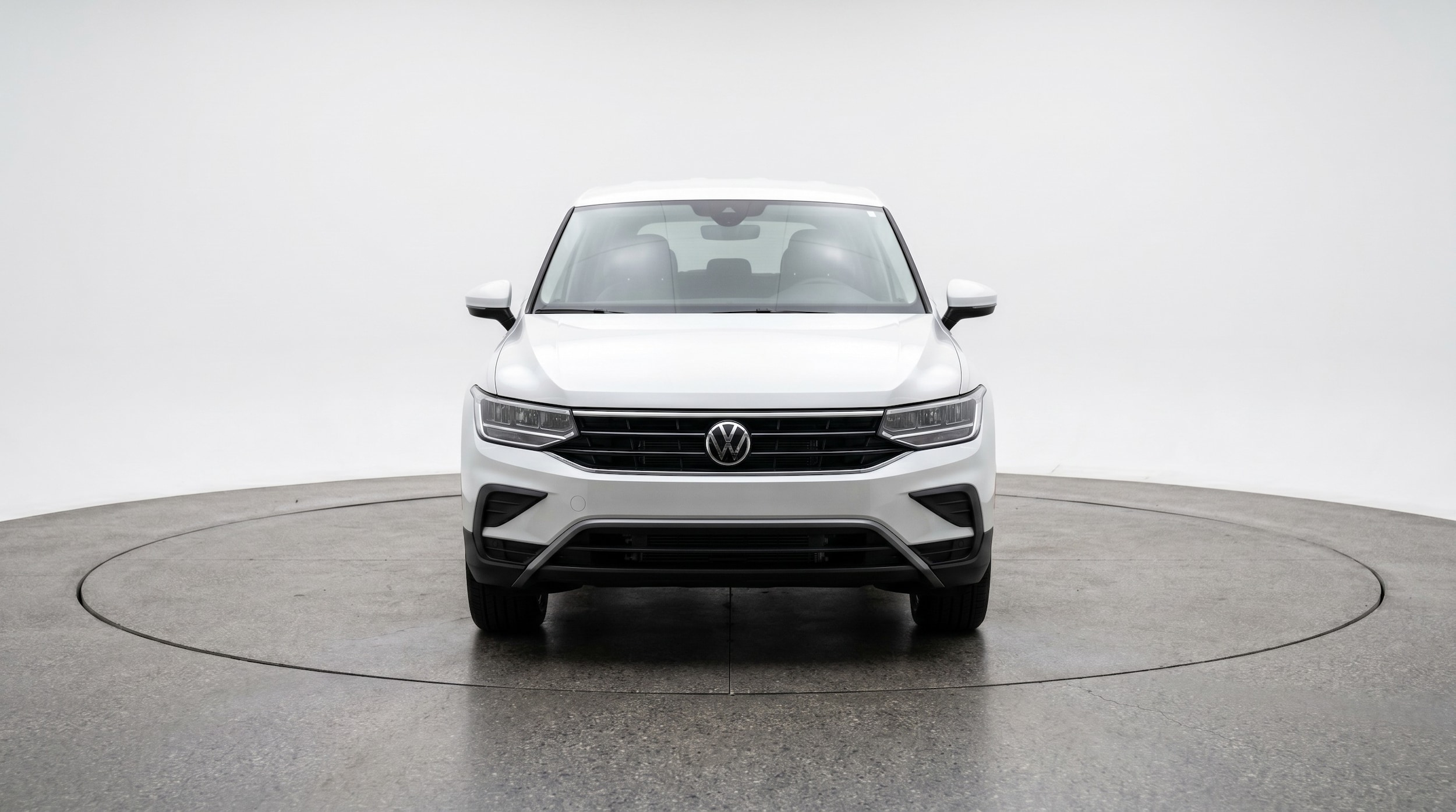 Thumbnail: 2026 Volkswagen Tiguan - 2