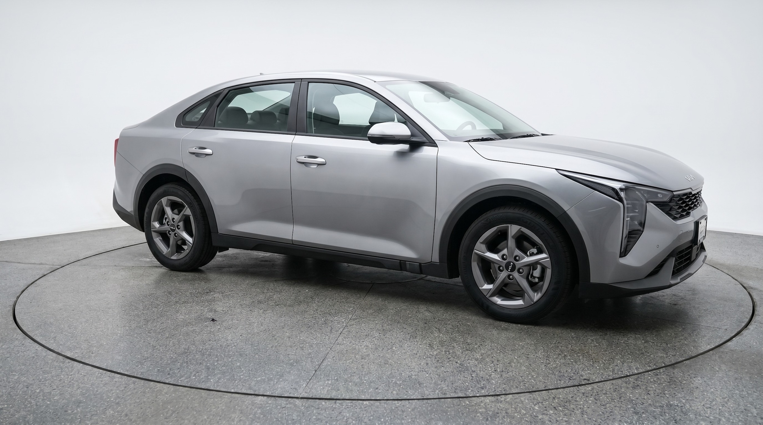 Thumbnail: 2026 Kia K4 - 1