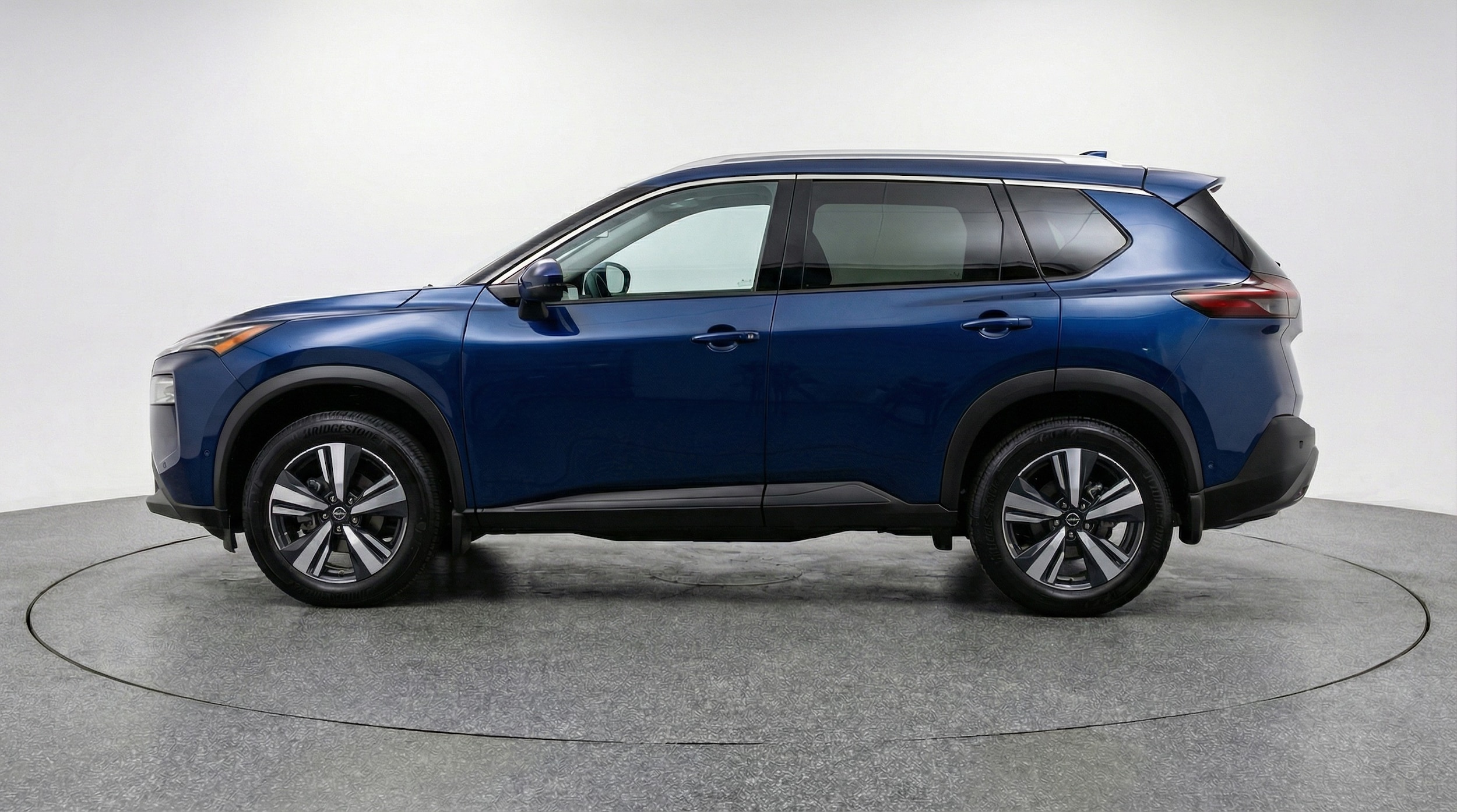 Thumbnail: 2026 Nissan Rogue - 4