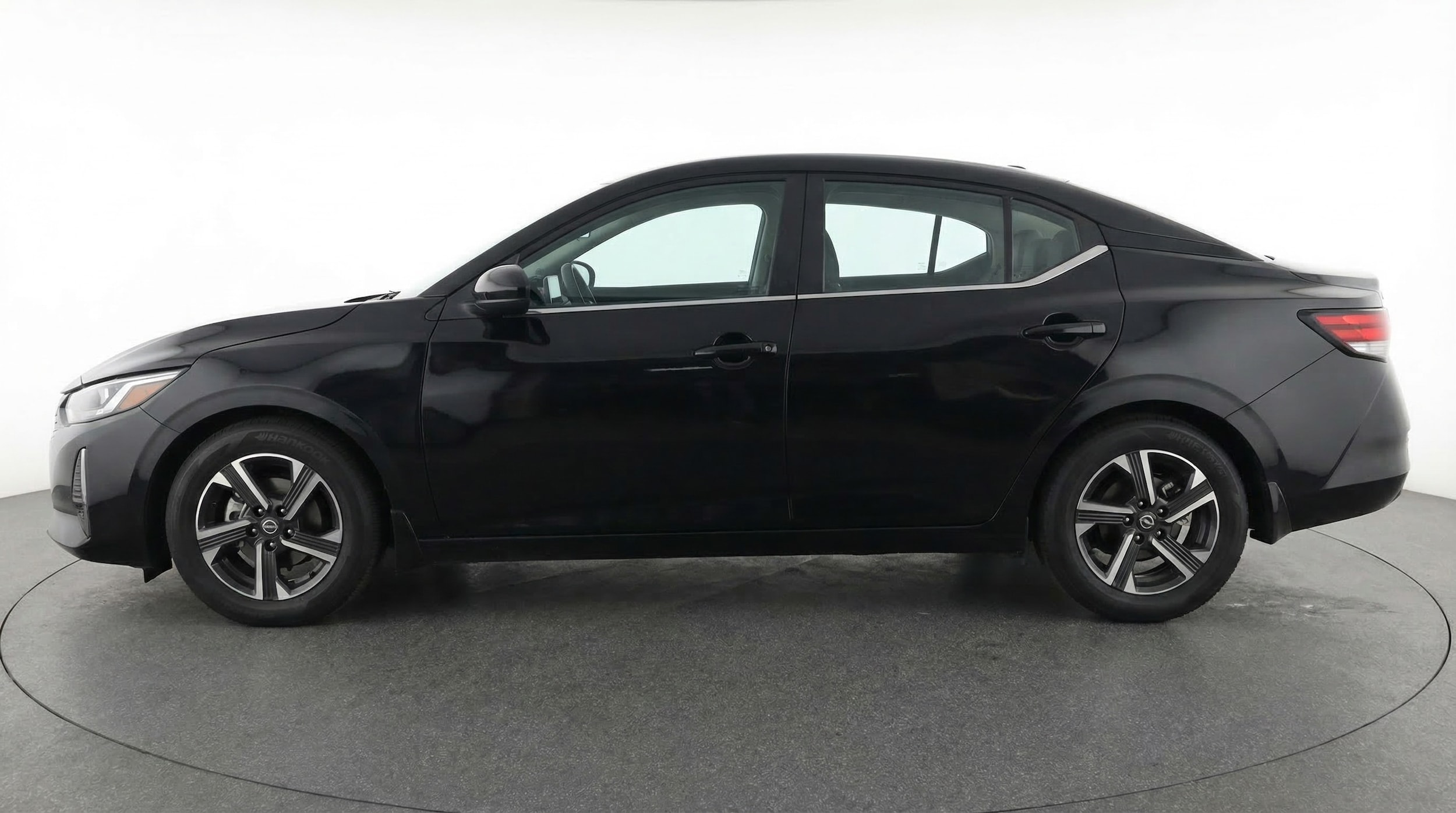 Thumbnail: 2025 Nissan Sentra - 4