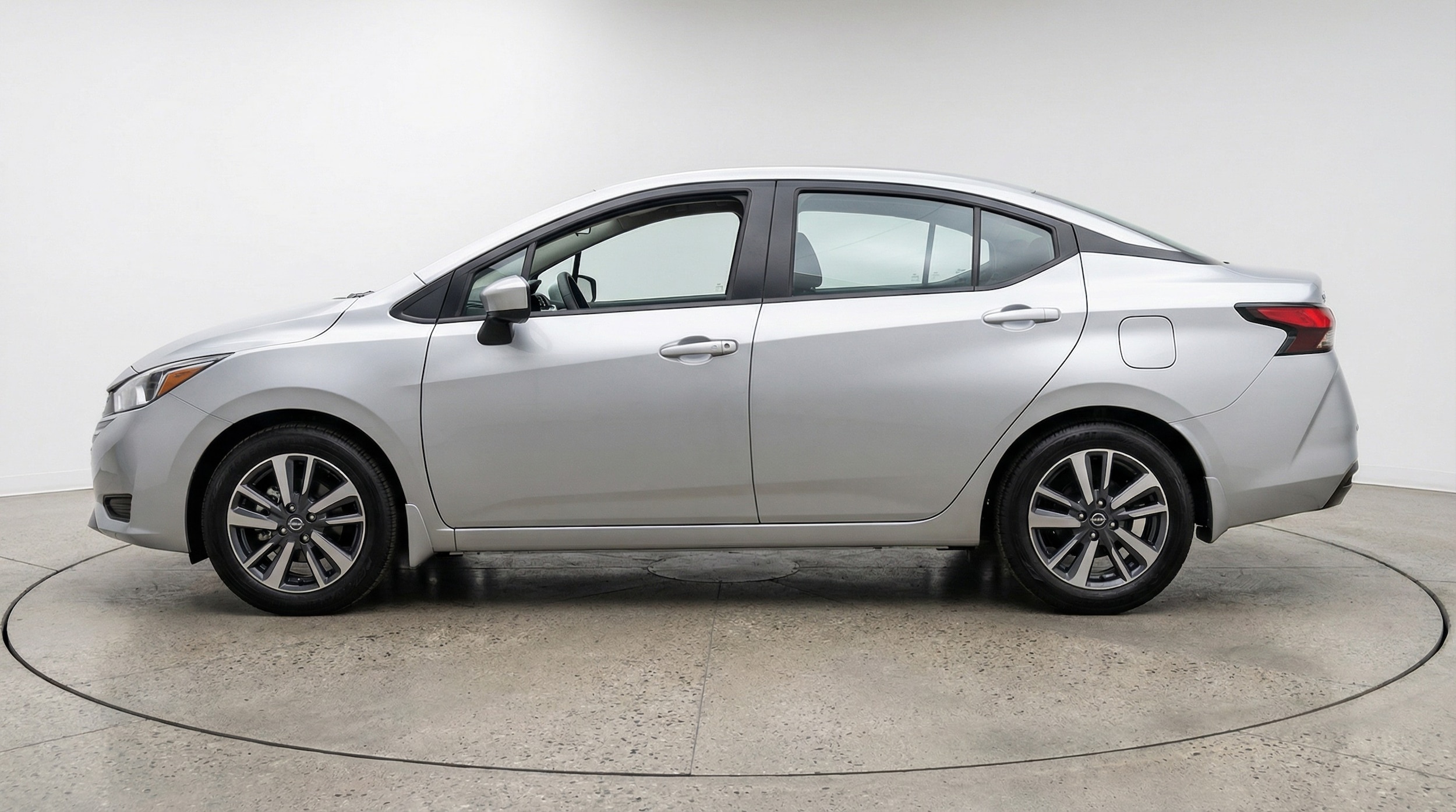 Thumbnail: 2025 Nissan Versa - 4