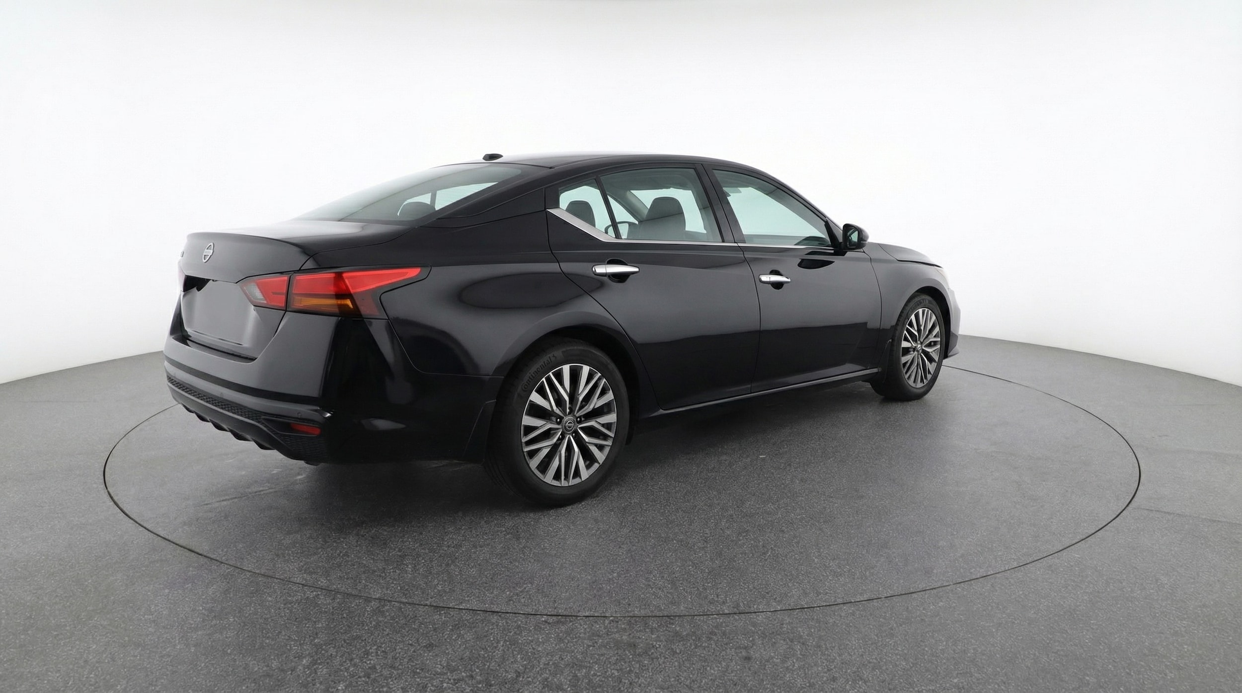 Thumbnail: 2025 Nissan Altima - 7