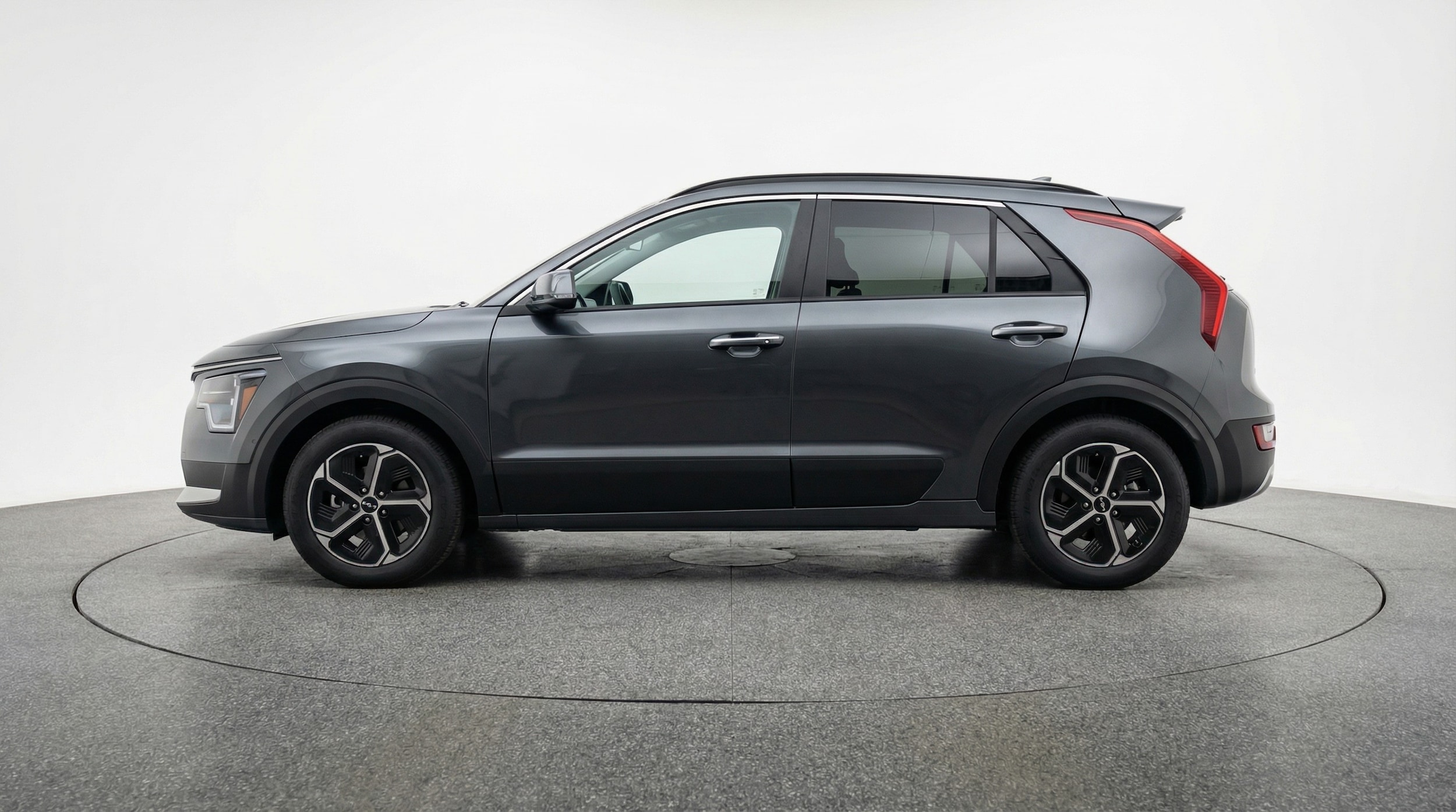 Thumbnail: 2026 Kia Niro - 4