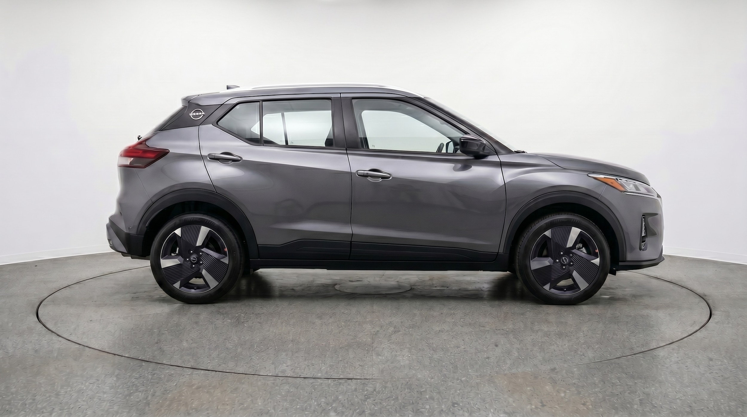 Thumbnail: 2026 Nissan Kicks - 8