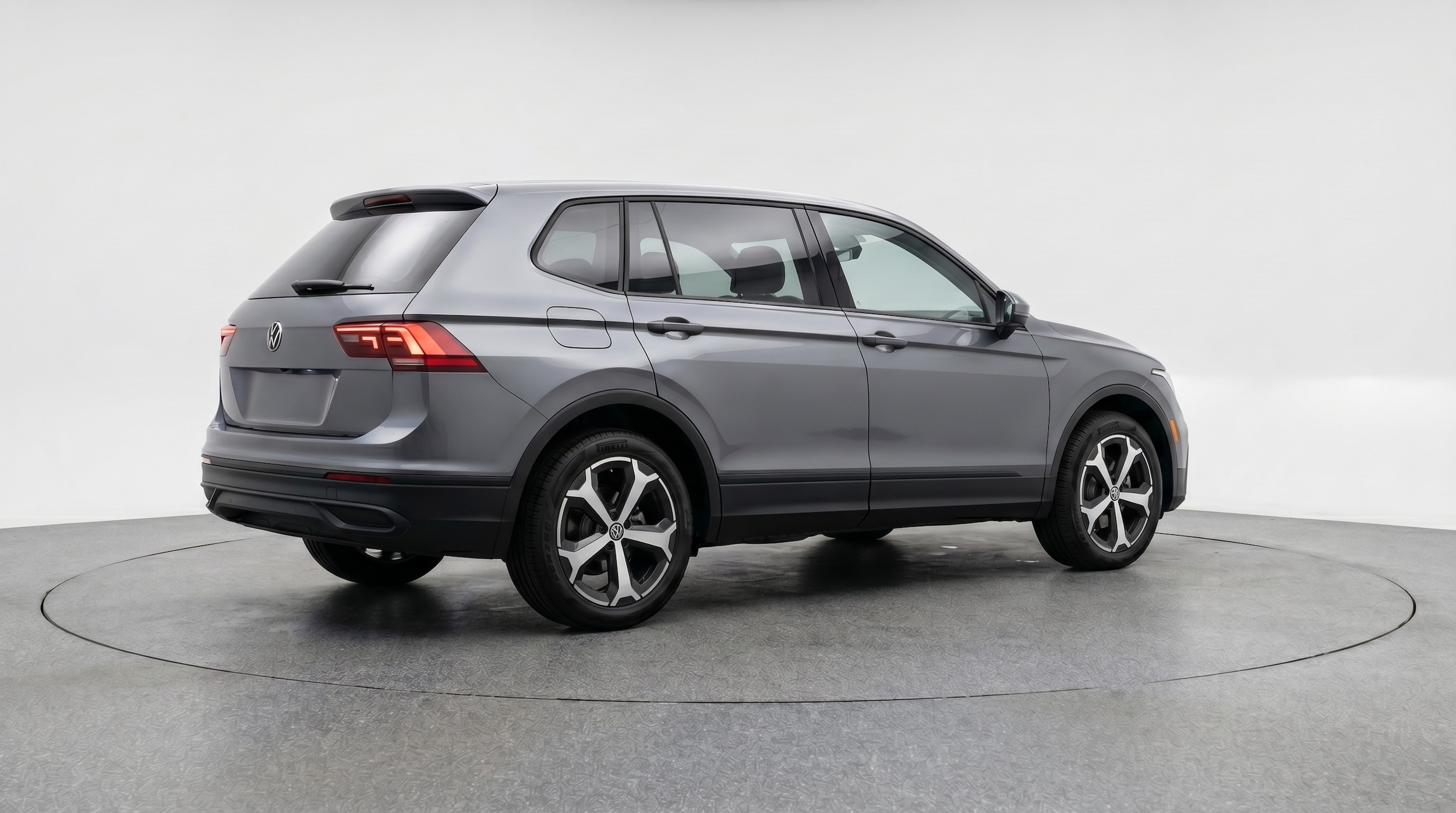Thumbnail: 2026 Volkswagen Tiguan - 7