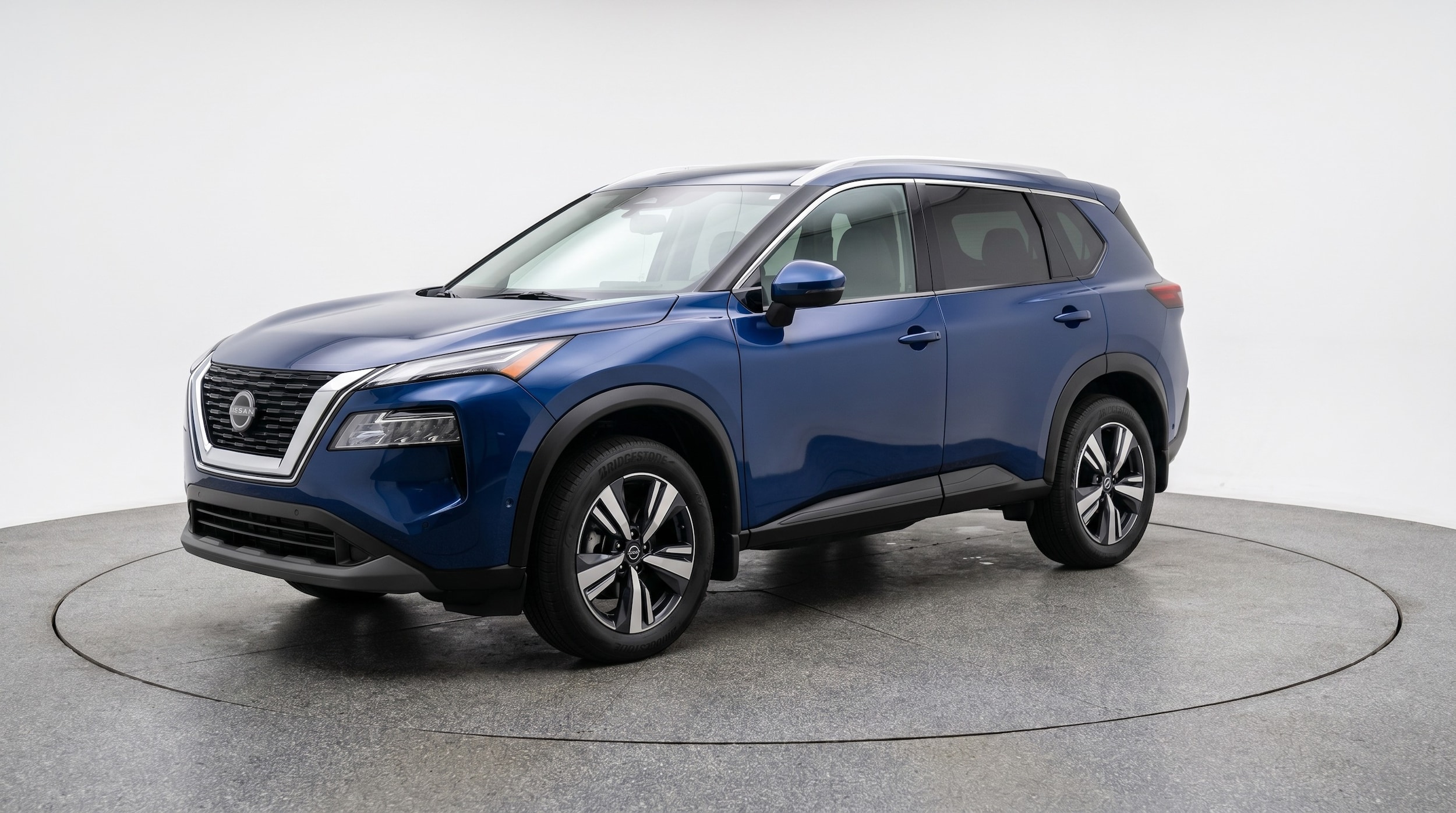 Thumbnail: 2026 Nissan Rogue - 3