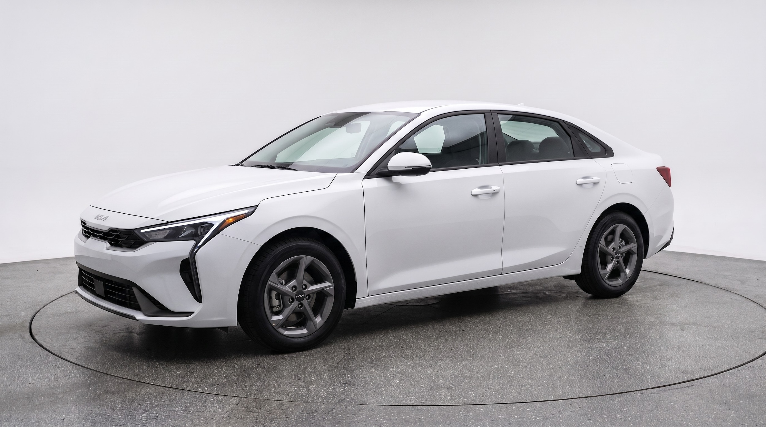 Thumbnail: 2025 Kia K4 - 3