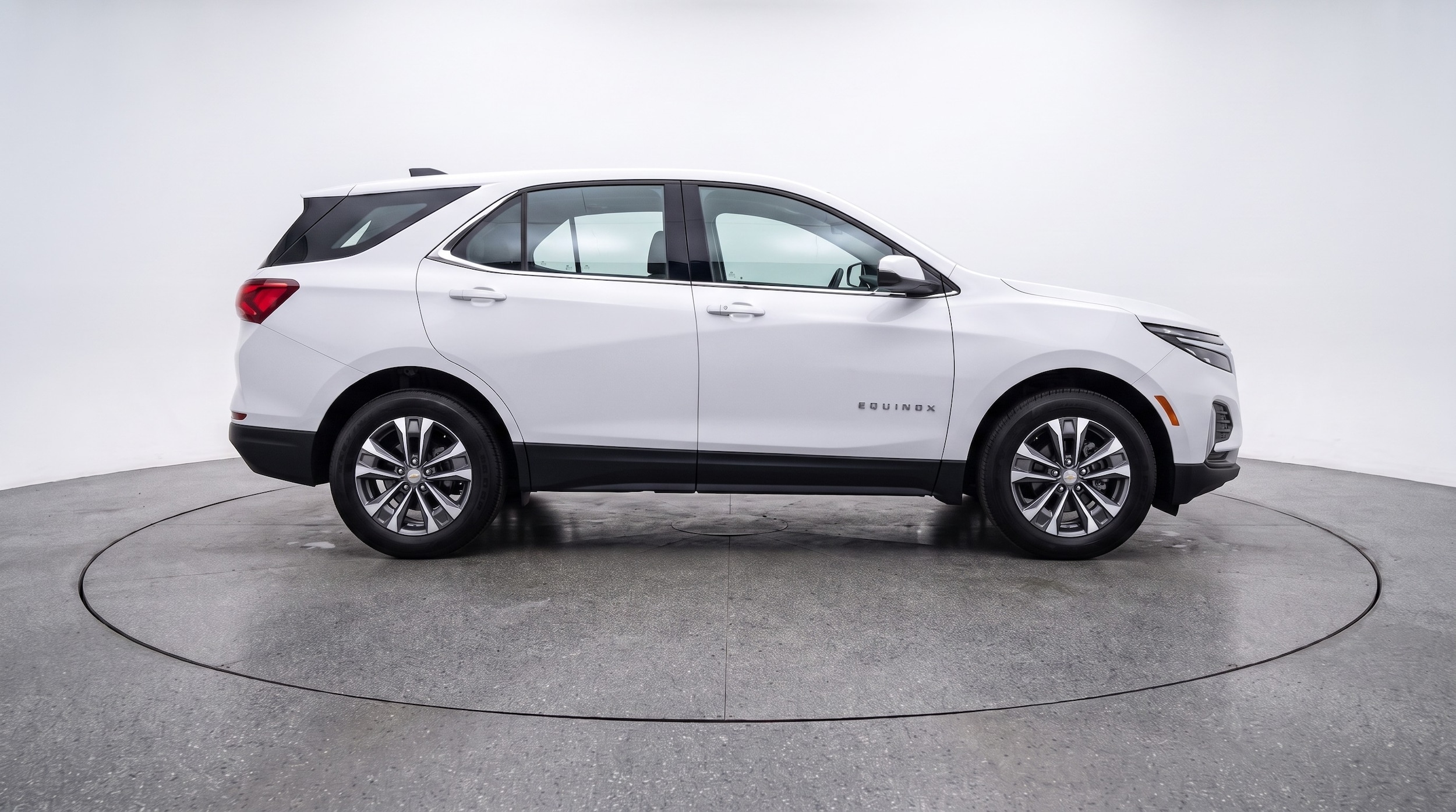 Thumbnail: 2025 Chevrolet Equinox - 8