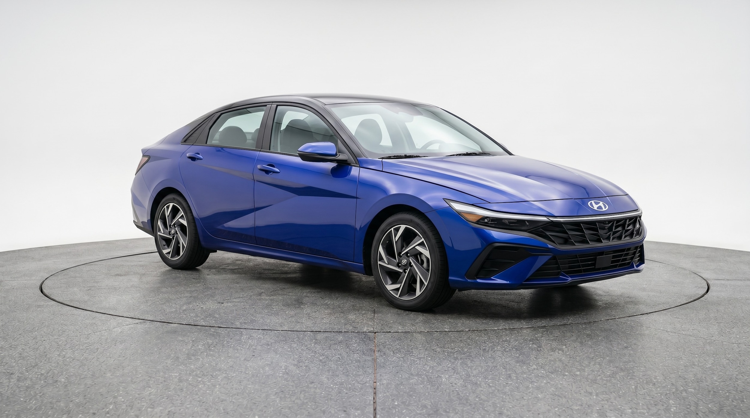 Thumbnail: 2025 Hyundai Elantra - 1