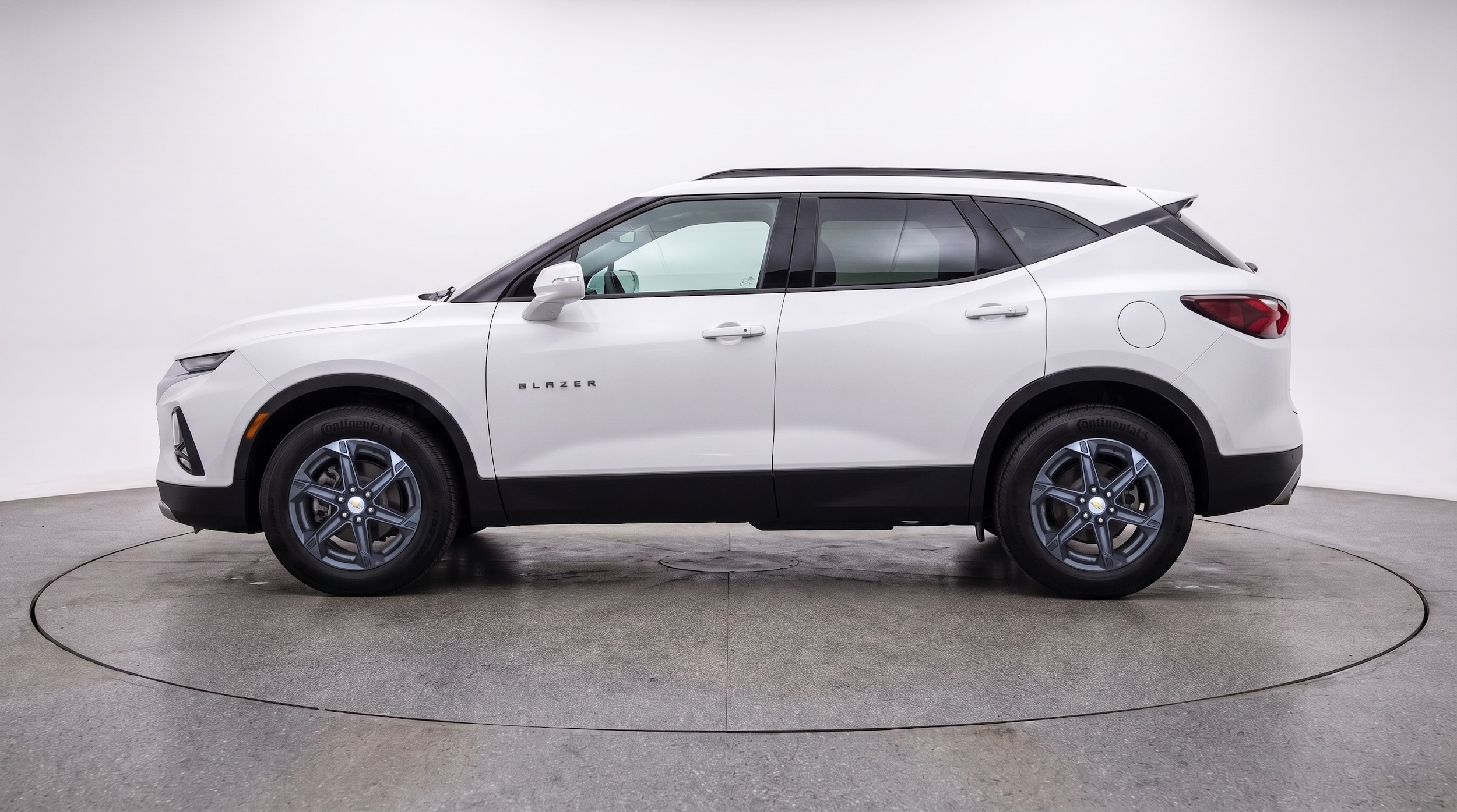 Thumbnail: 2025 Chevrolet Blazer - 4