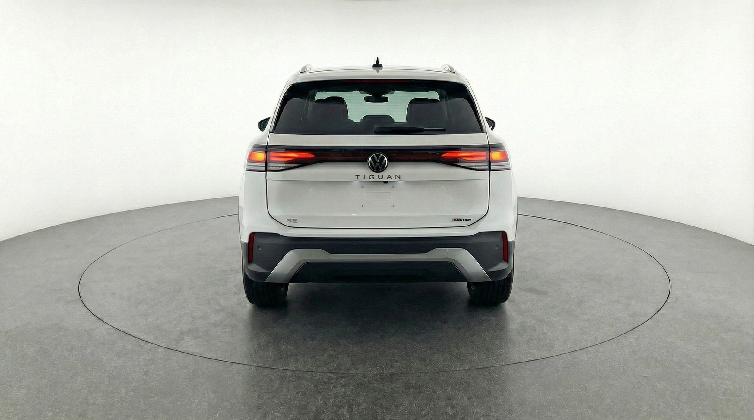 Thumbnail: 2026 Volkswagen Tiguan - 6