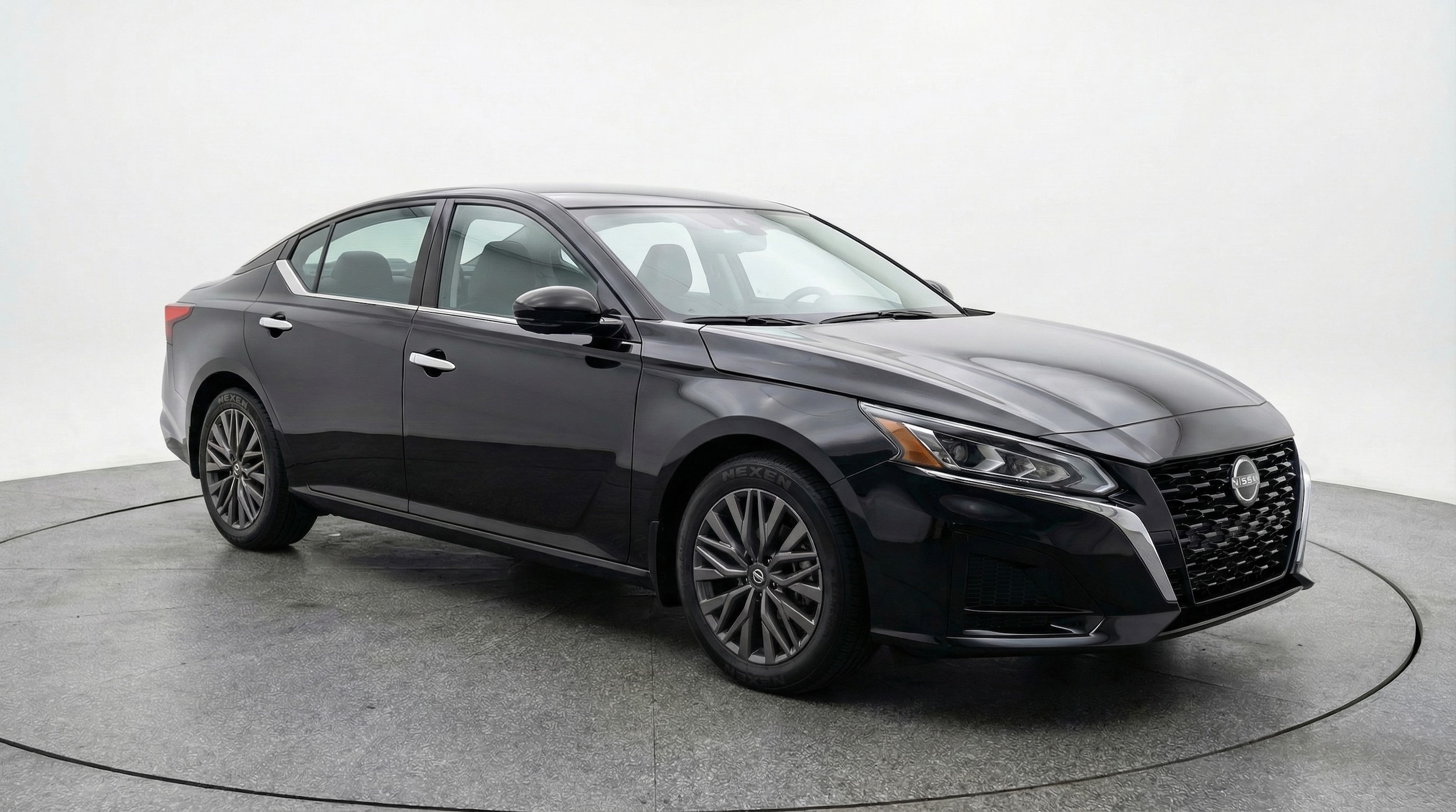 Thumbnail: 2025 Nissan Altima - 1