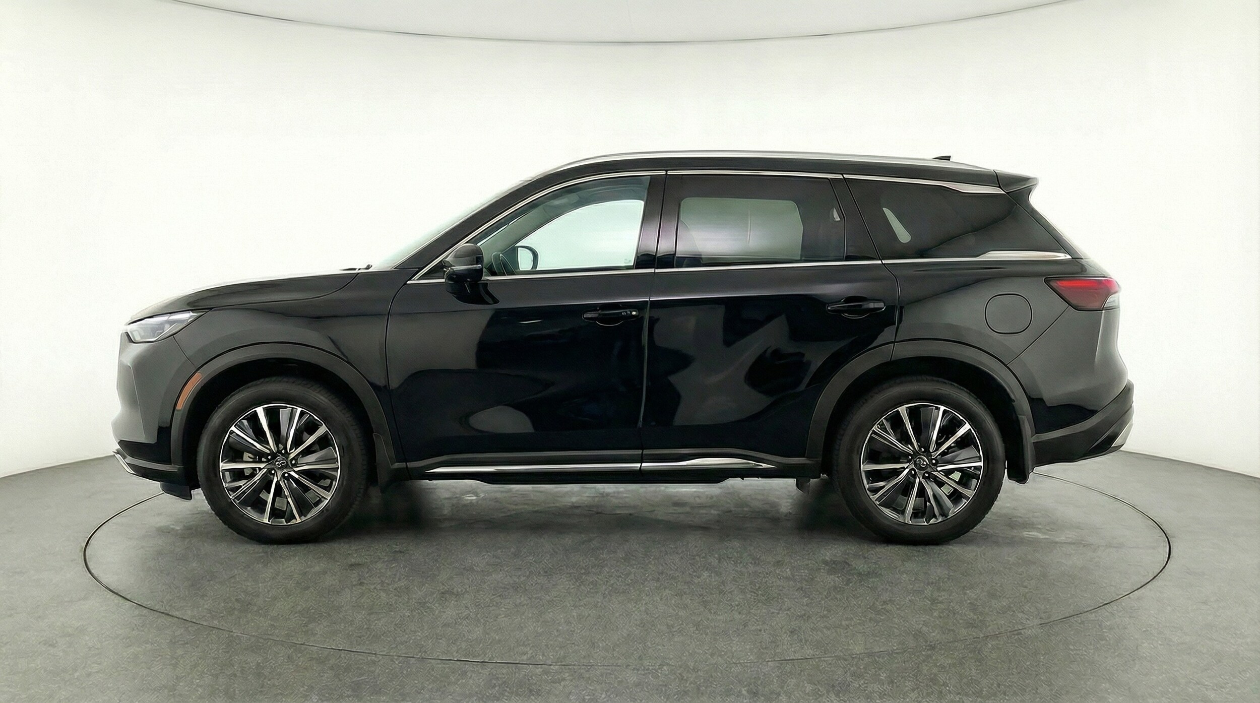 Thumbnail: 2026 INFINITI QX60 - 4