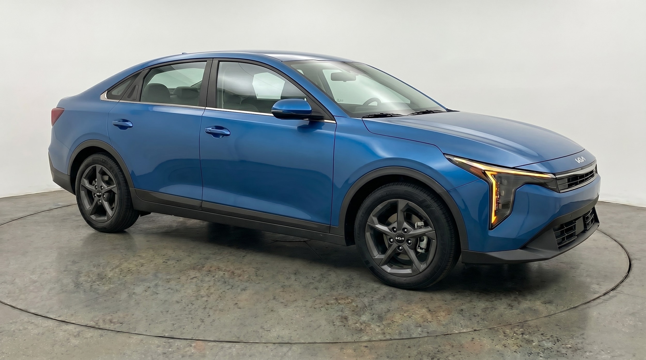 Thumbnail: 2026 Kia K4 - 1