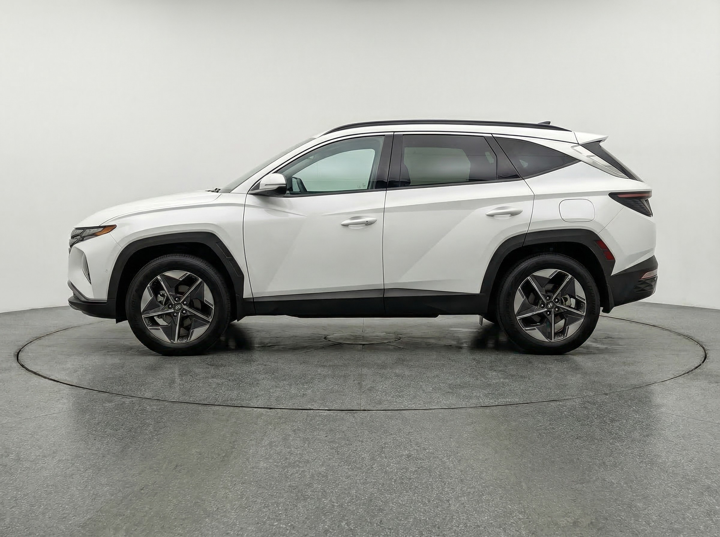Thumbnail: 2026 Hyundai Tucson - 4