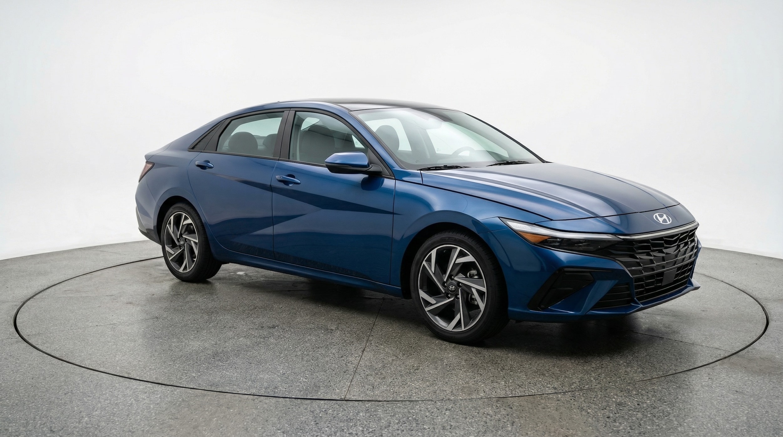Thumbnail: 2025 Hyundai Elantra - 1
