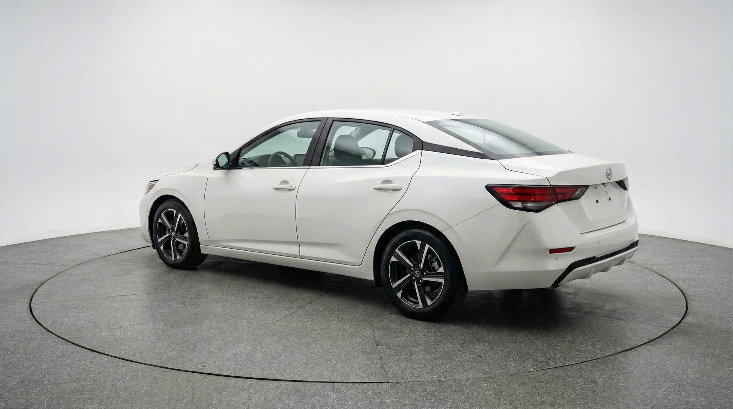 Thumbnail: 2025 Nissan Sentra - 5