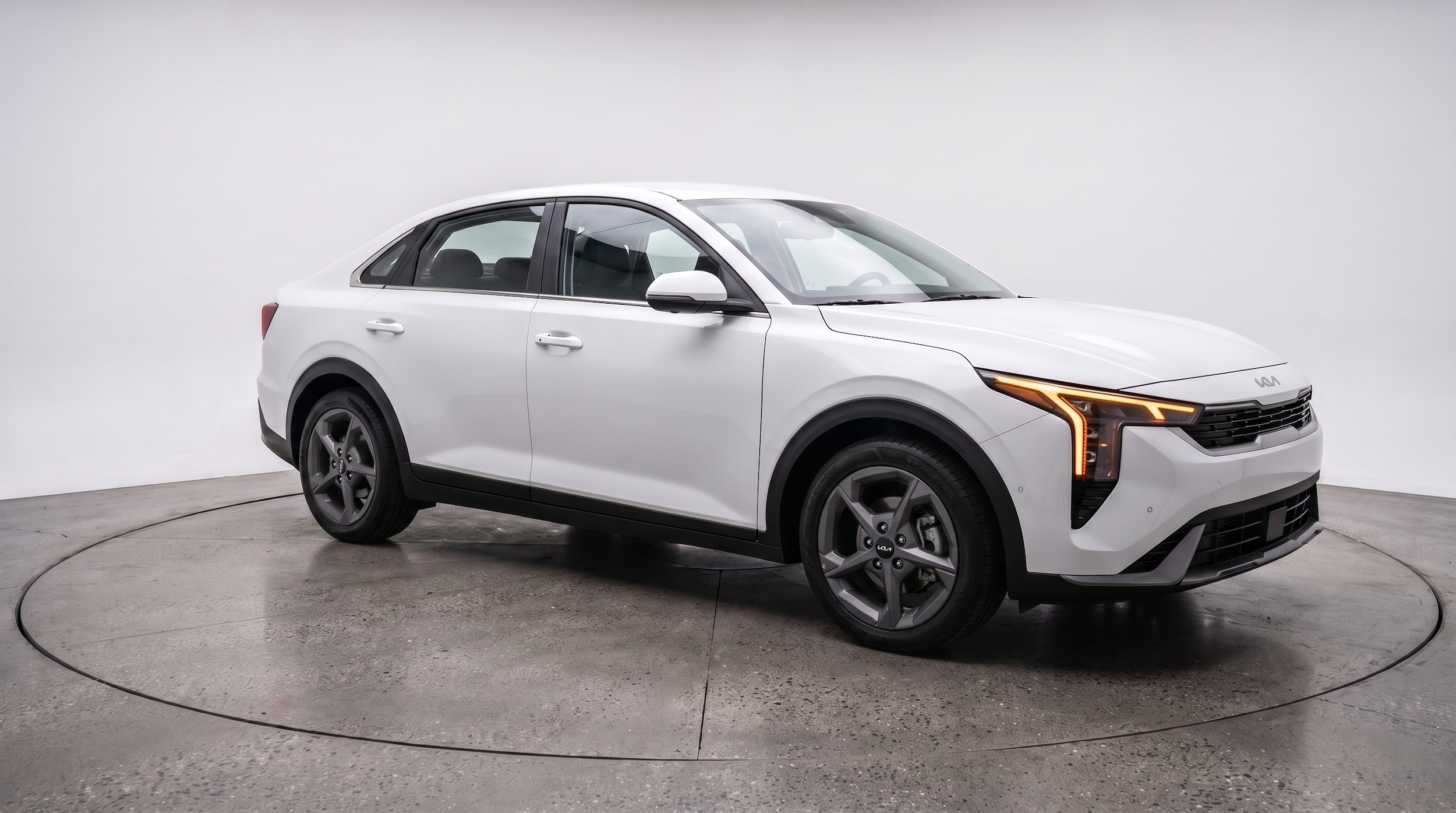 Thumbnail: 2025 Kia K4 - 1
