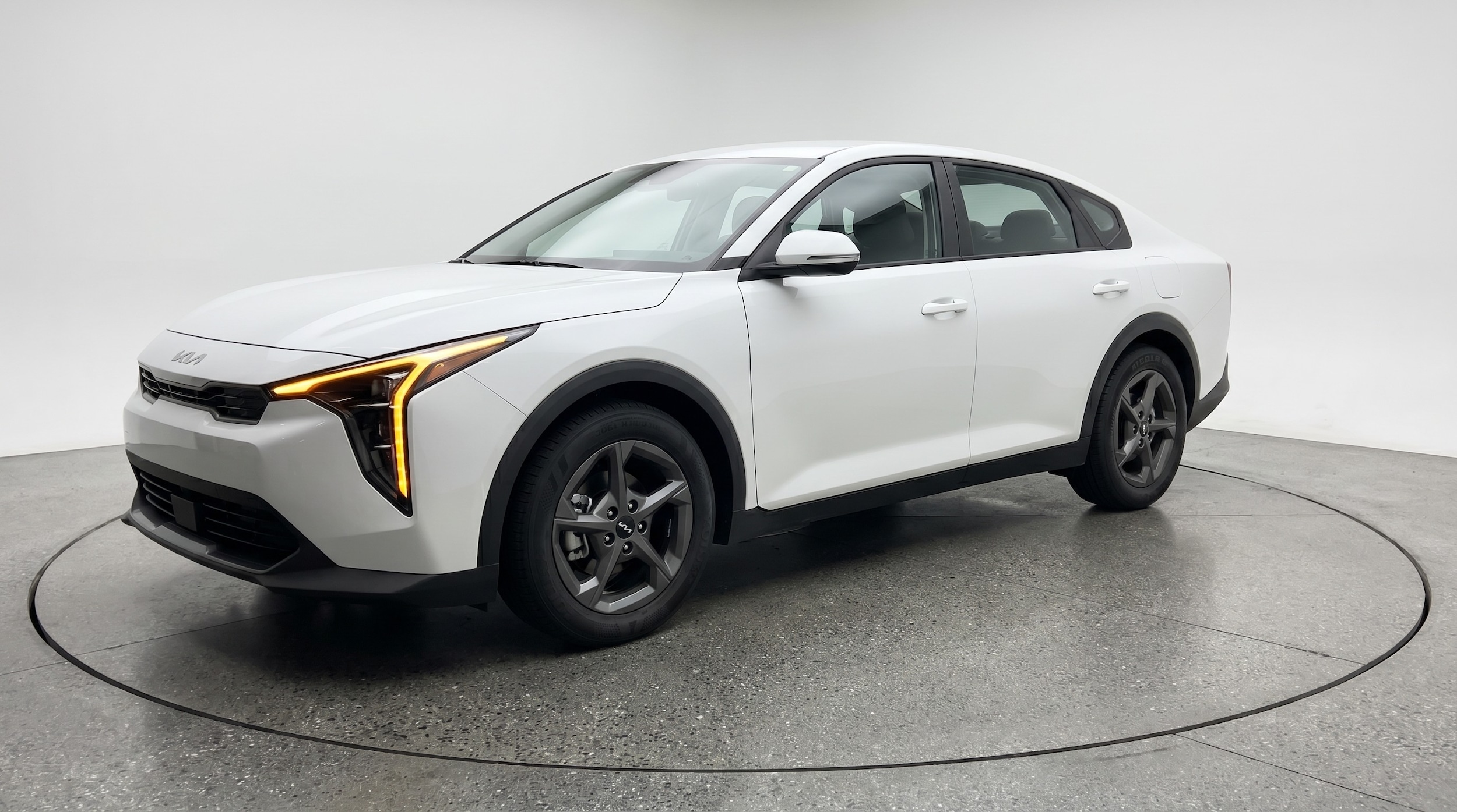 Thumbnail: 2026 Kia K4 - 3