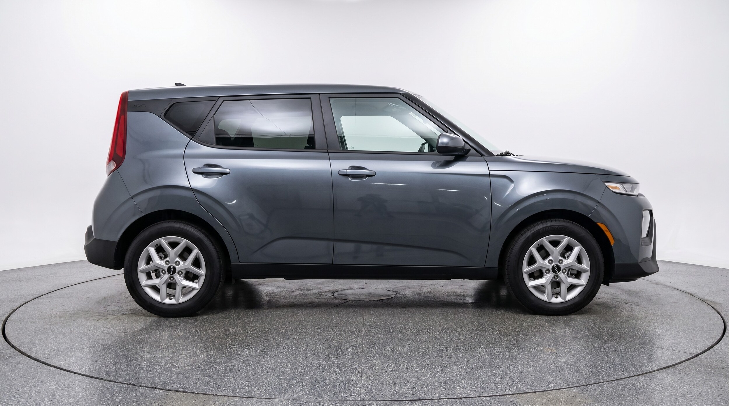 Thumbnail: 2025 Kia Soul - 8