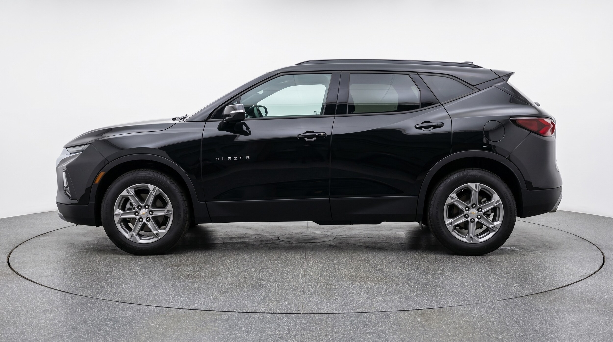 Thumbnail: 2025 Chevrolet Blazer - 4