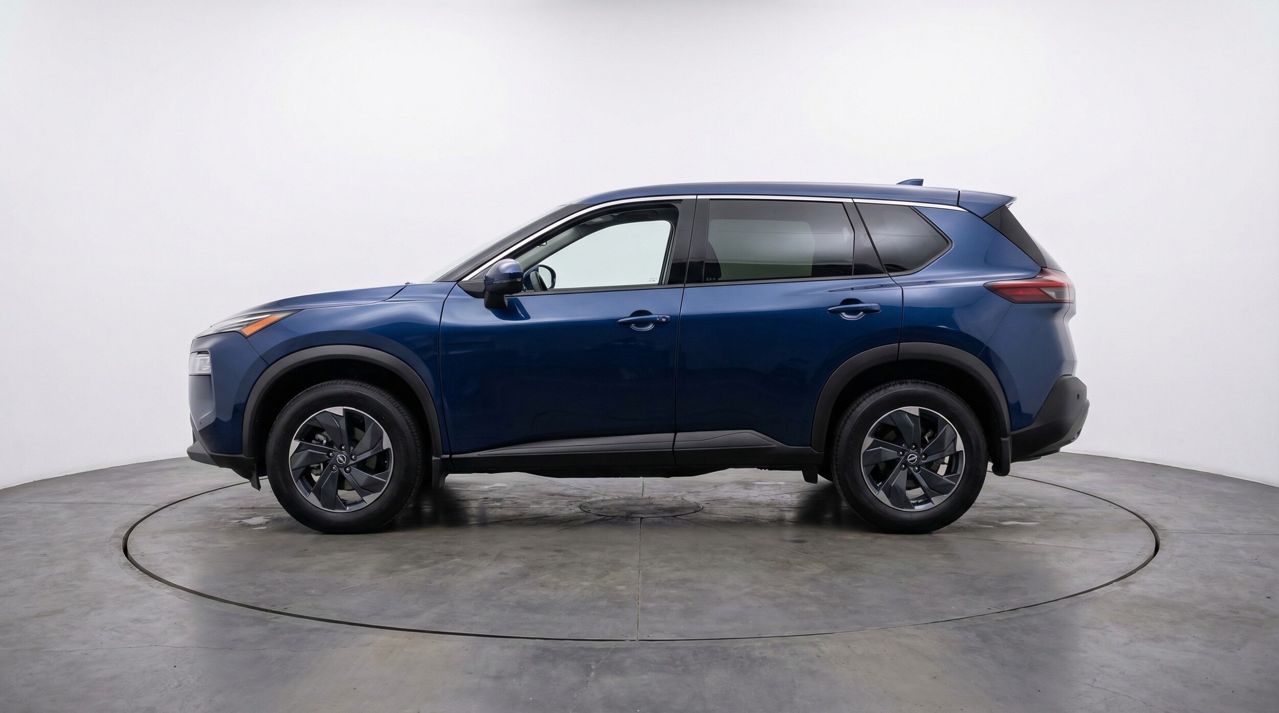 Thumbnail: 2025 Nissan Rogue - 4