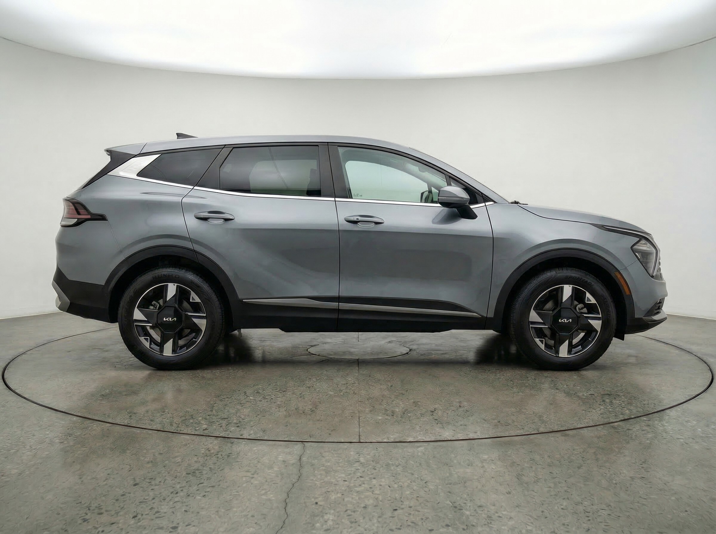 Thumbnail: 2026 Kia Sportage - 8