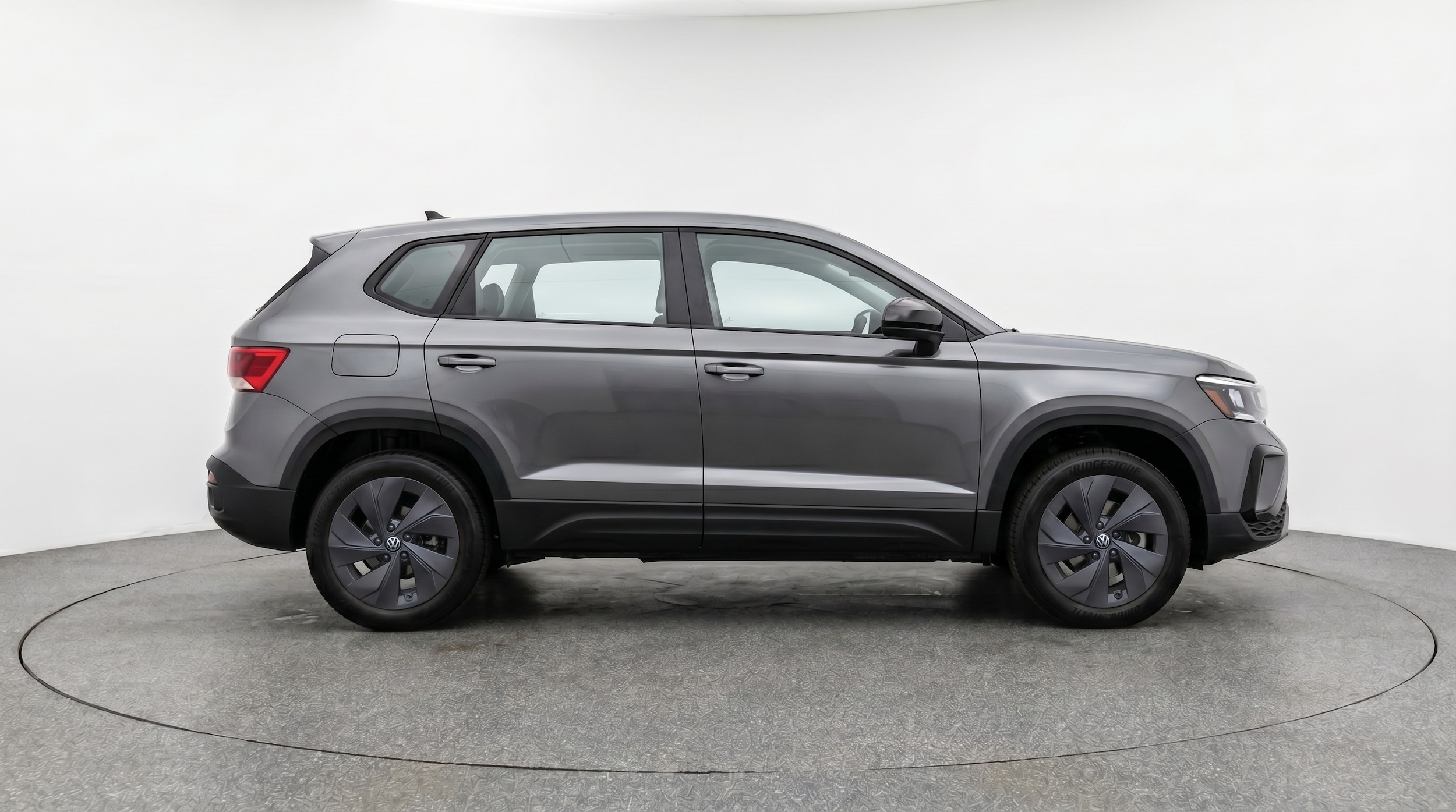 Thumbnail: 2026 Volkswagen Taos - 8