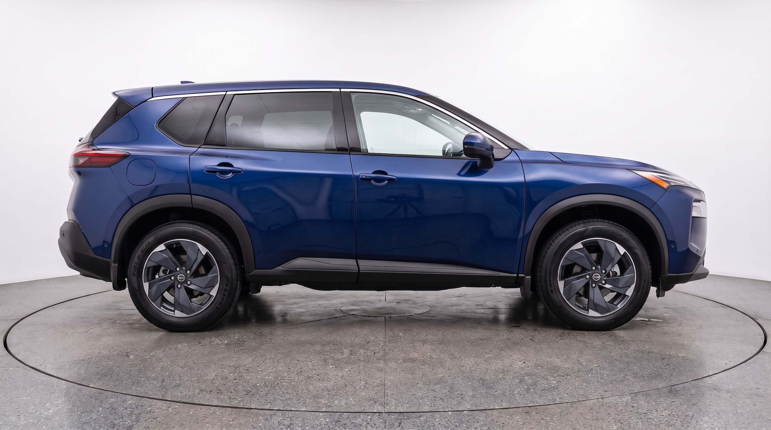 Thumbnail: 2025 Nissan Rogue - 8