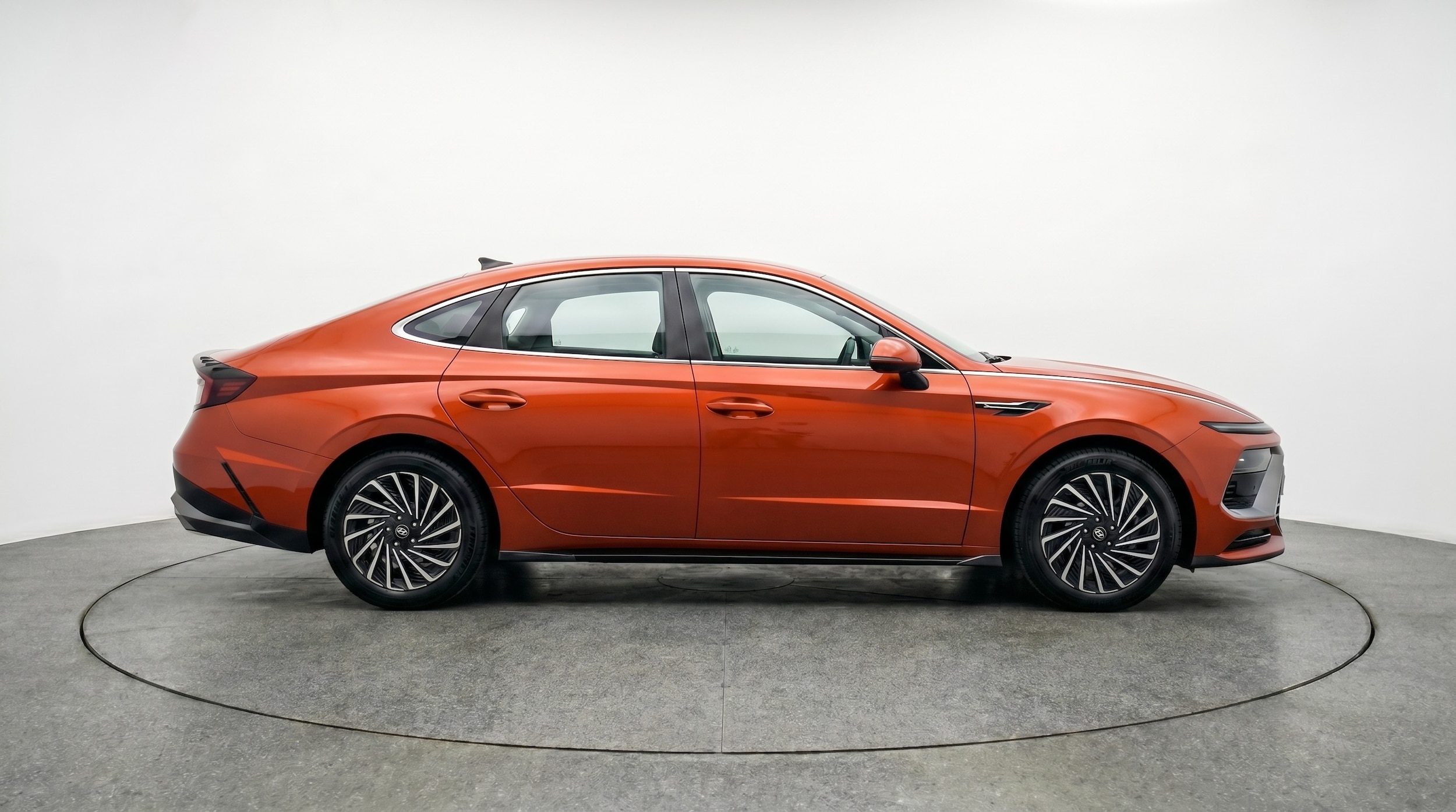 Thumbnail: 2025 Hyundai Sonata - 8
