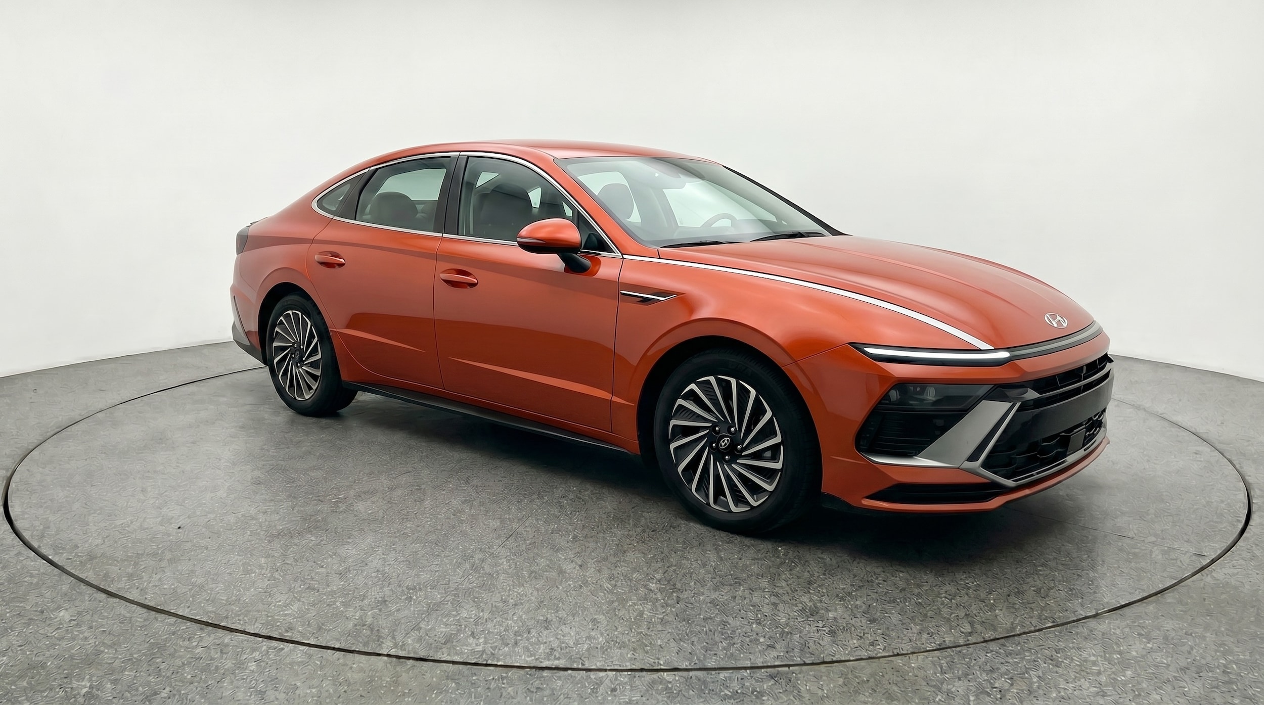 Thumbnail: 2025 Hyundai Sonata - 1