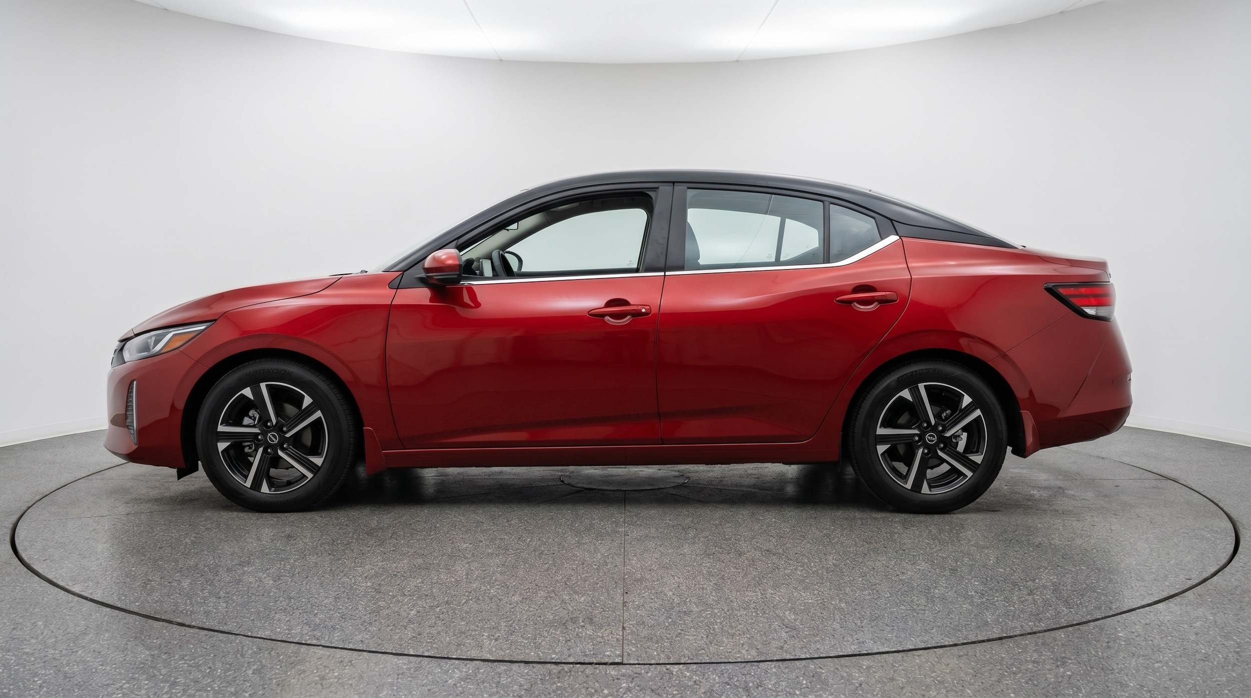 Thumbnail: 2025 Nissan Sentra - 4