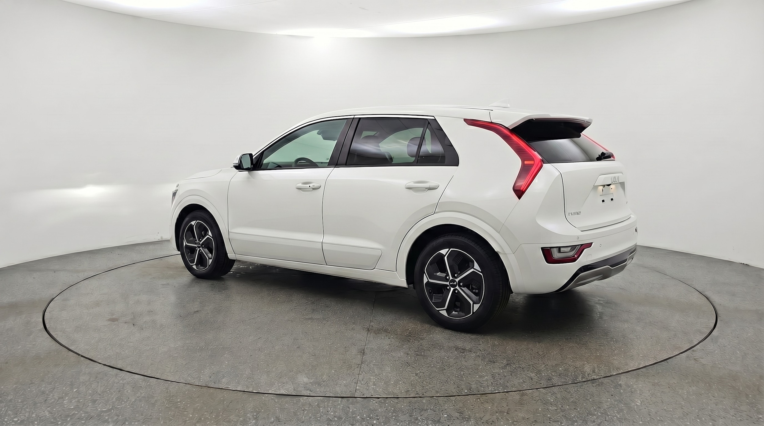 Thumbnail: 2026 Kia Niro - 5