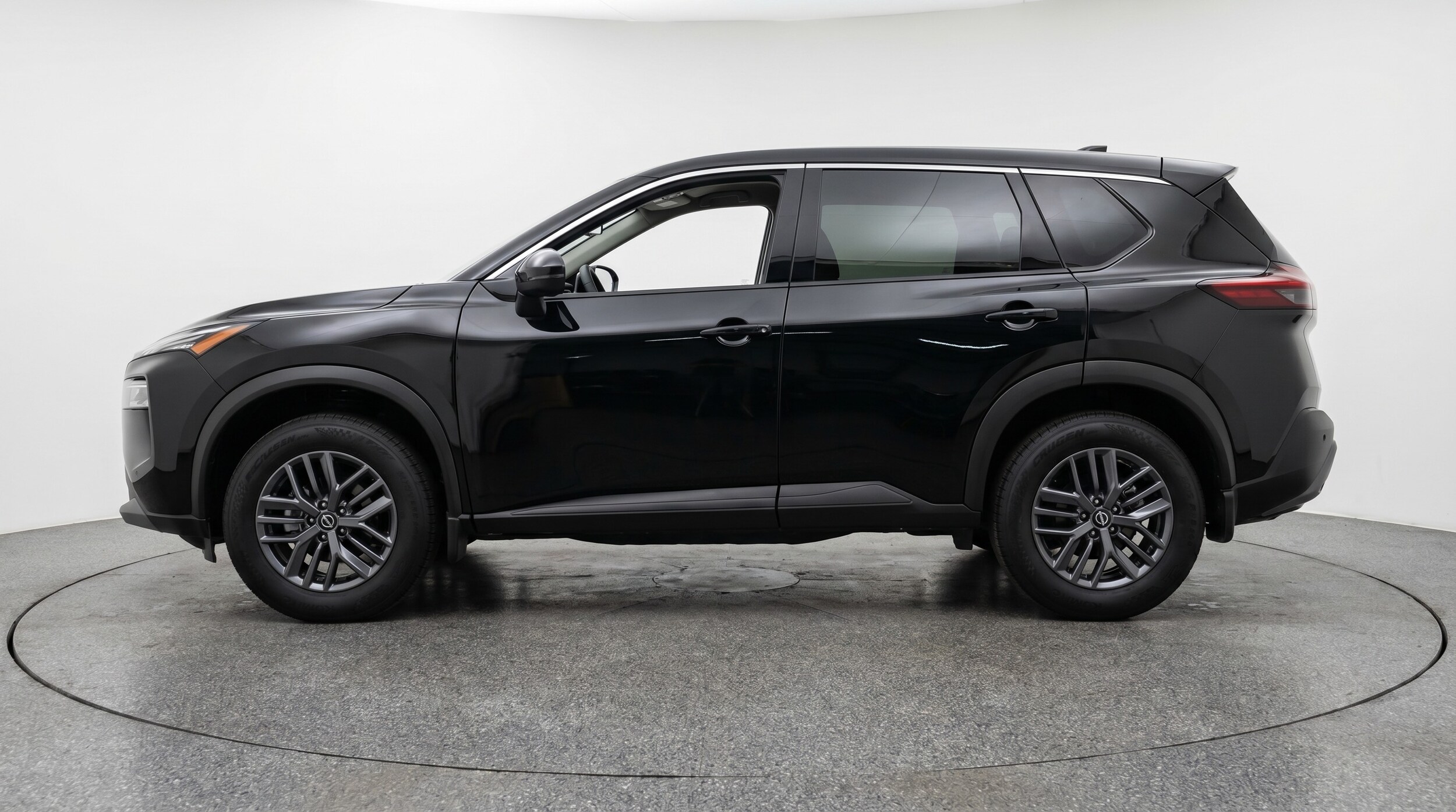 Thumbnail: 2026 Nissan Rogue - 4