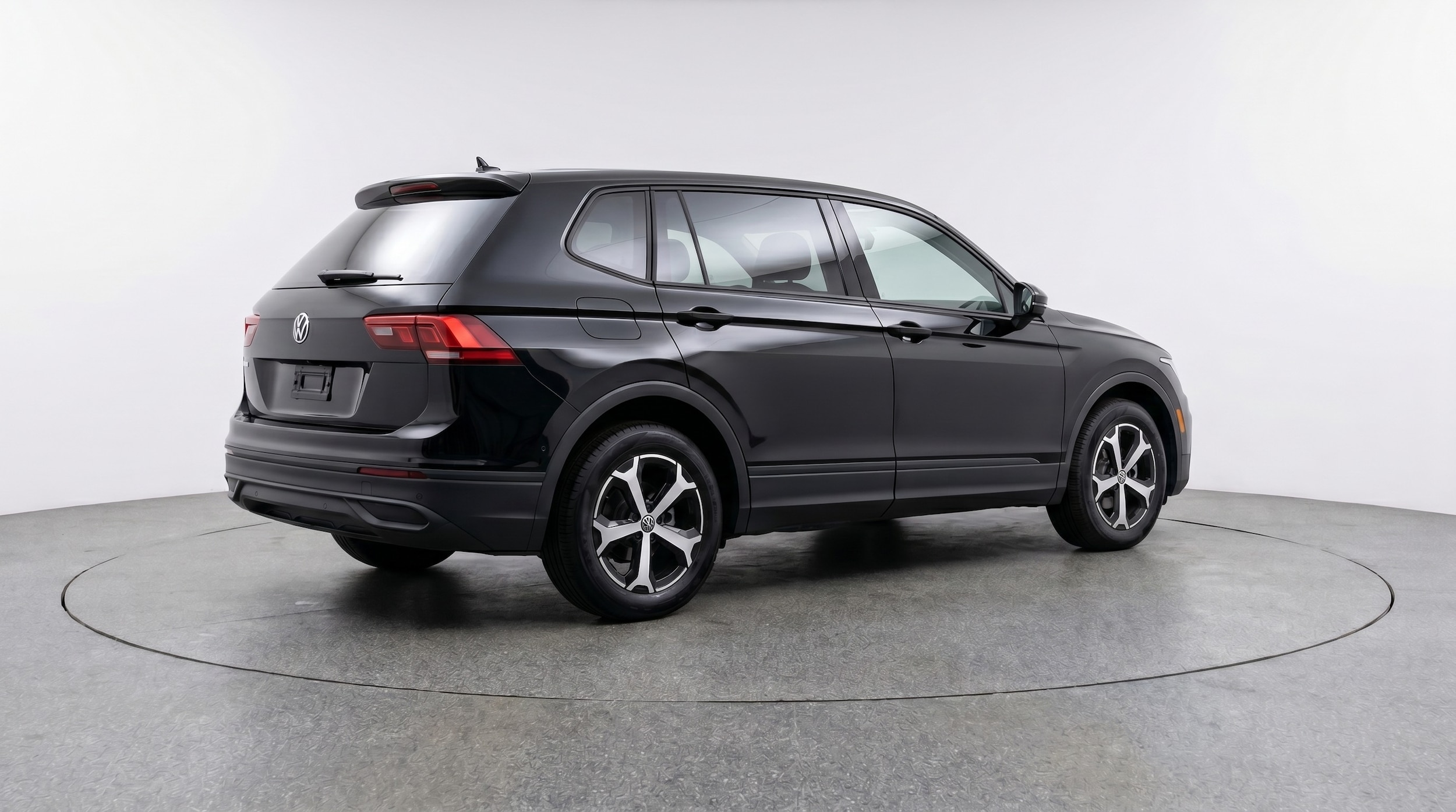 Thumbnail: 2026 Volkswagen Tiguan - 7