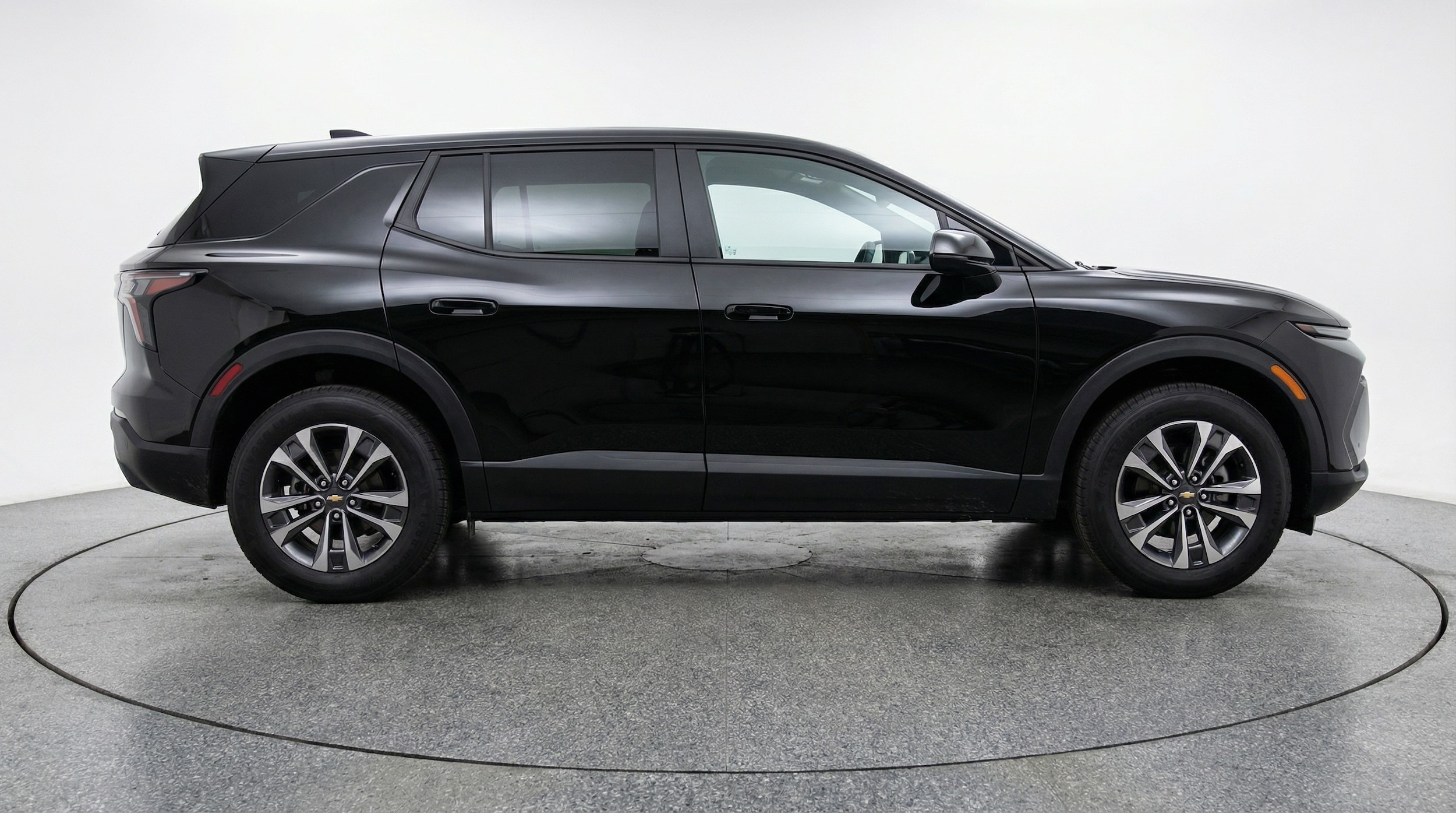 Thumbnail: 2025 Chevrolet Equinox - 8