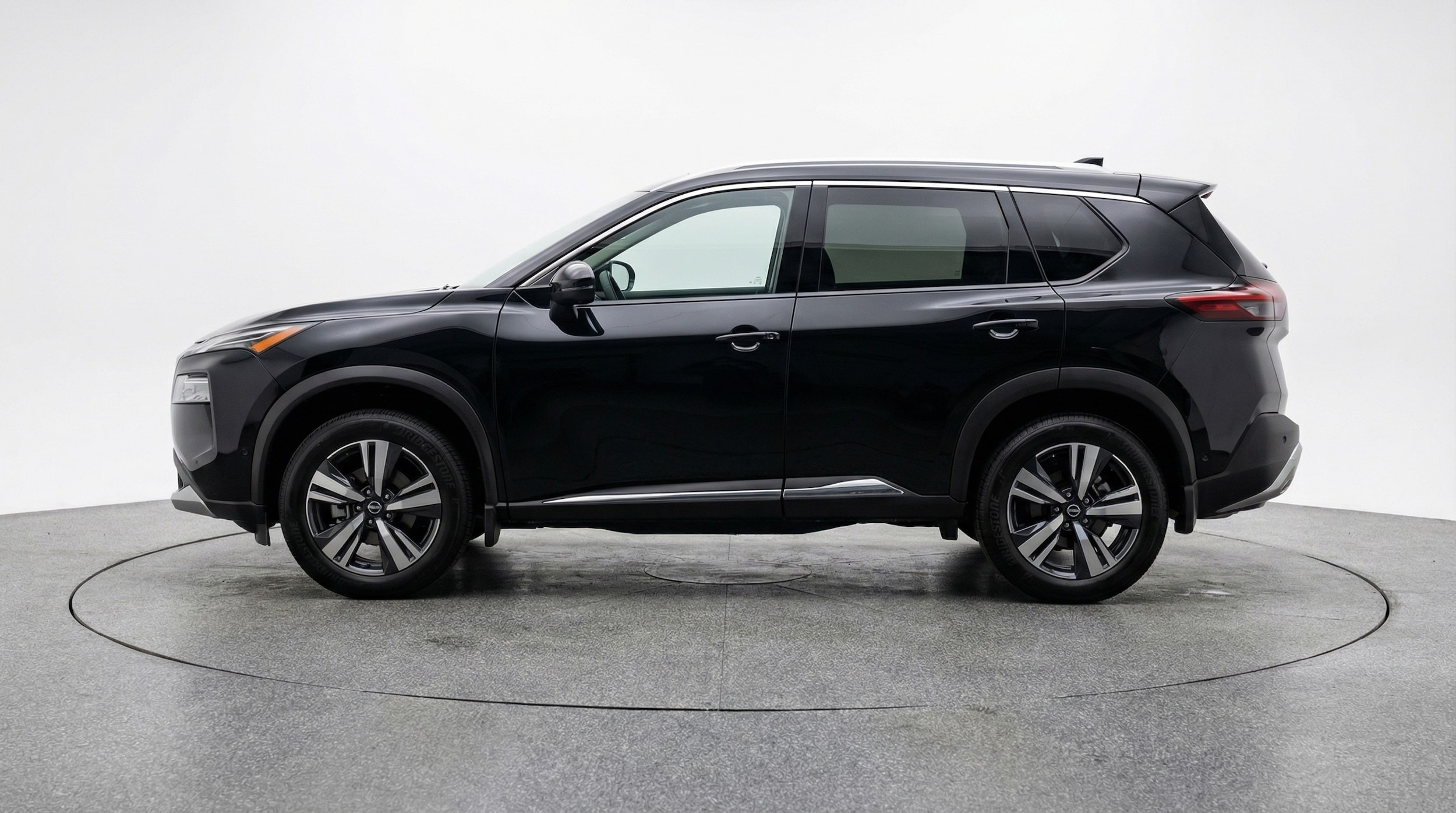 Thumbnail: 2026 Nissan Rogue - 4