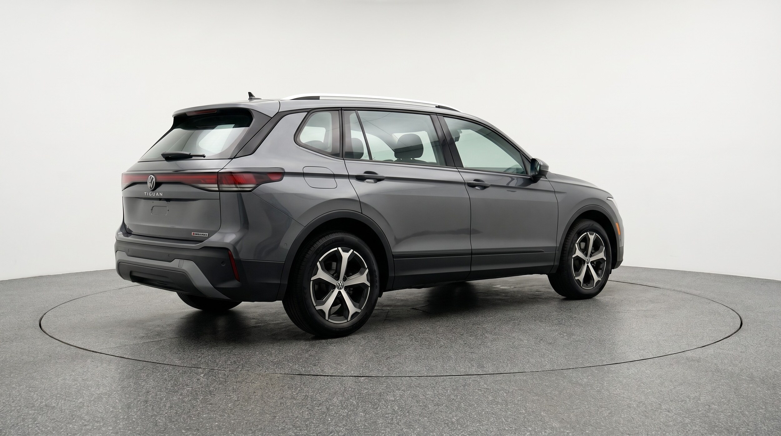 Thumbnail: 2026 Volkswagen Tiguan - 7