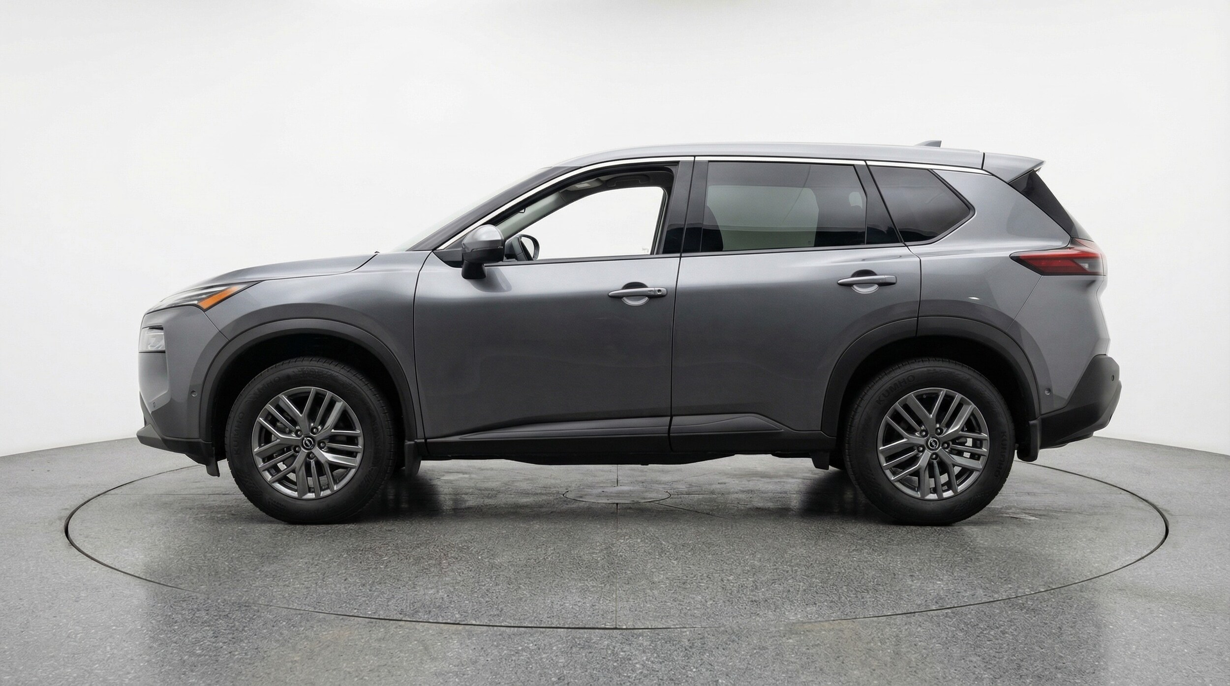 Thumbnail: 2026 Nissan Rogue - 4